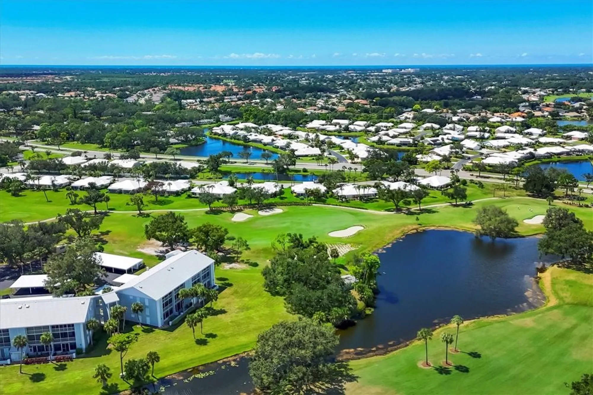 Property Slideshow image 34 of 49 | 404 cerromar cir 308, Venice, FL, 34293