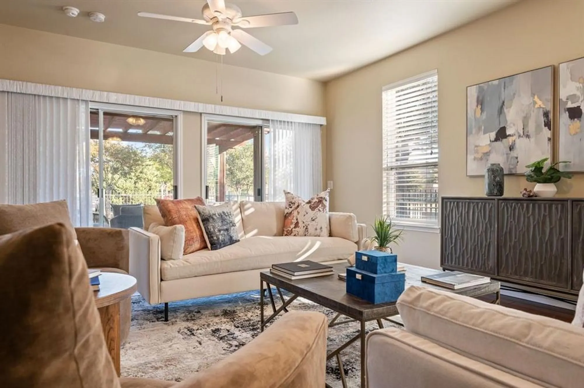 Property Slideshow image 12 of 39 | 7356 pasatiempo dr, Frisco, TX, 75036