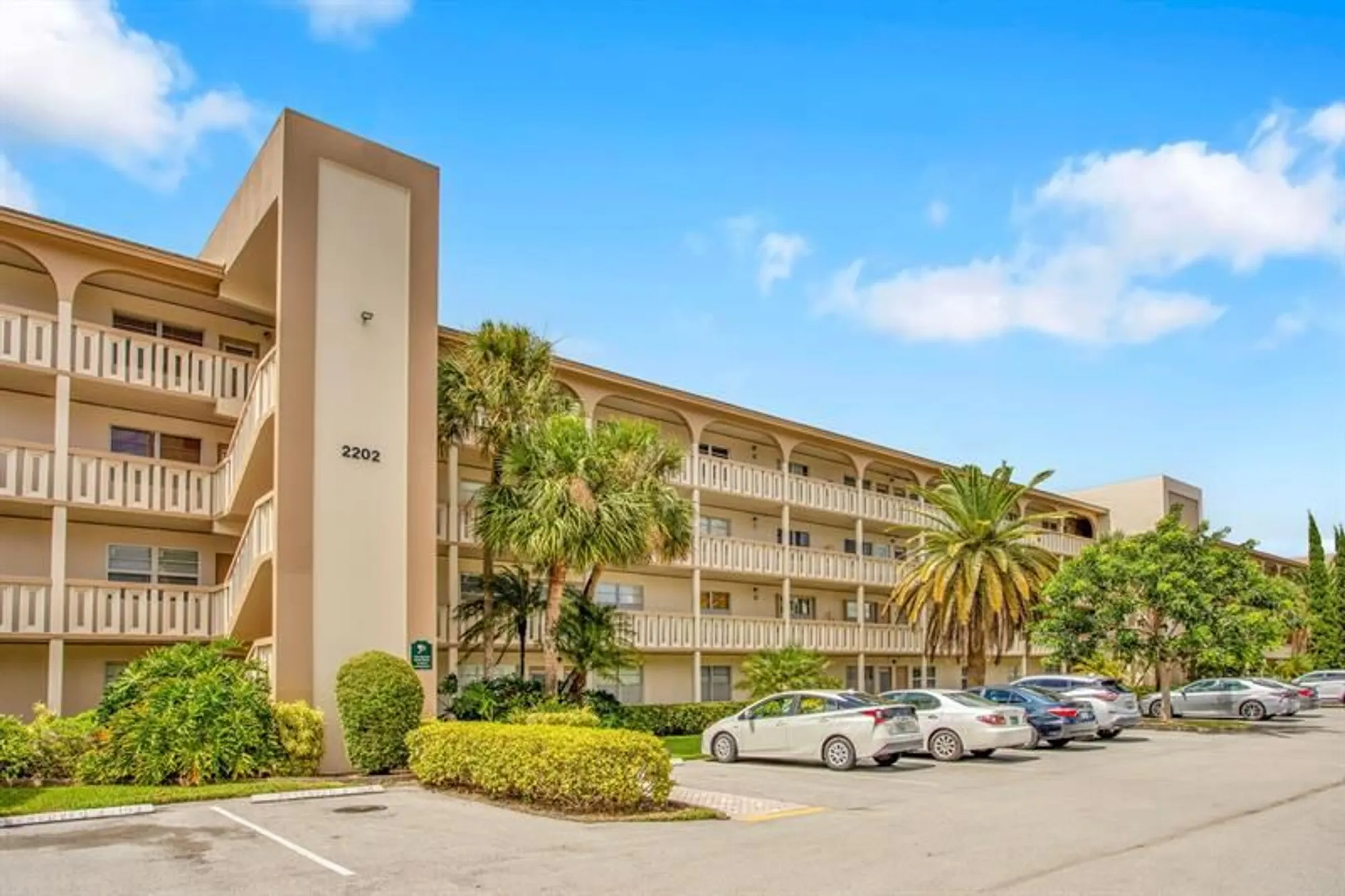 Property Slideshow image 27 of 28 | 2202 lucaya bnd d4, Coconut Creek, FL, 33066