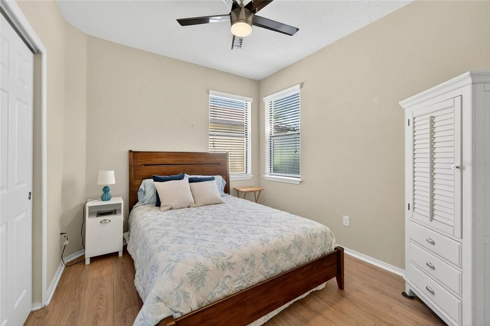 Property Slideshow image 32 of 72 | 420 cedar falls dr, Apollo Beach, FL, 33572