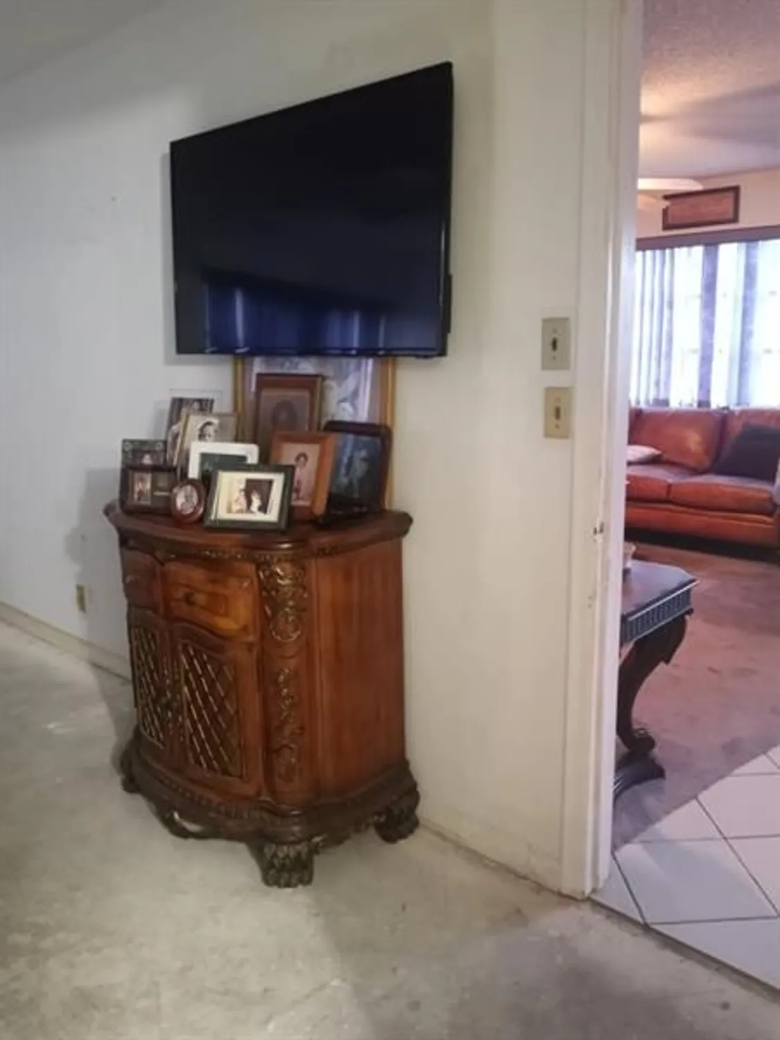 Property Slideshow image 15 of 45 | 3521 inverrary dr 110, Lauderhill, FL, 33319