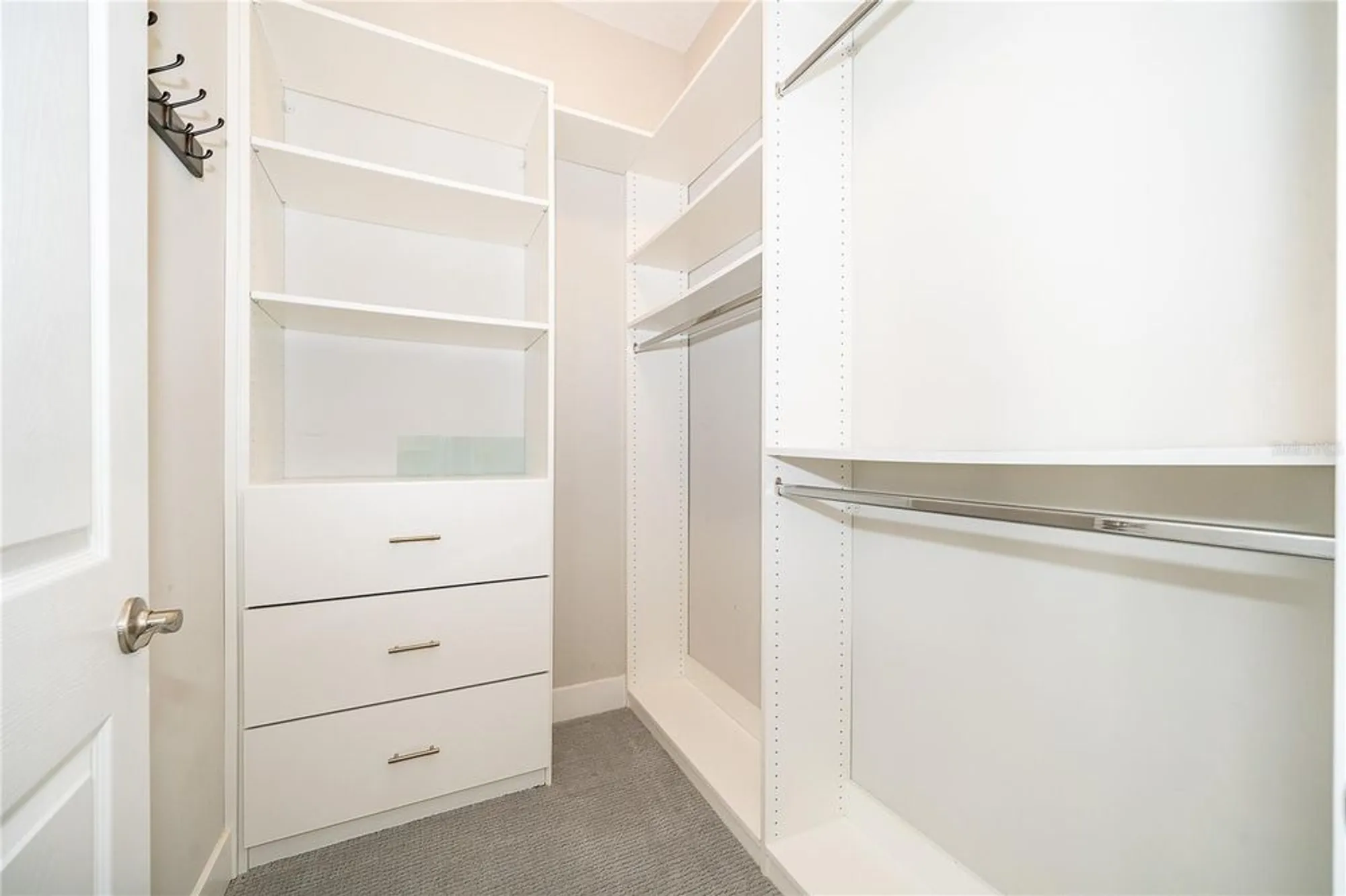 Property Slideshow image 16 of 38 | 2335 symphony cir, Saint Cloud, FL, 34771