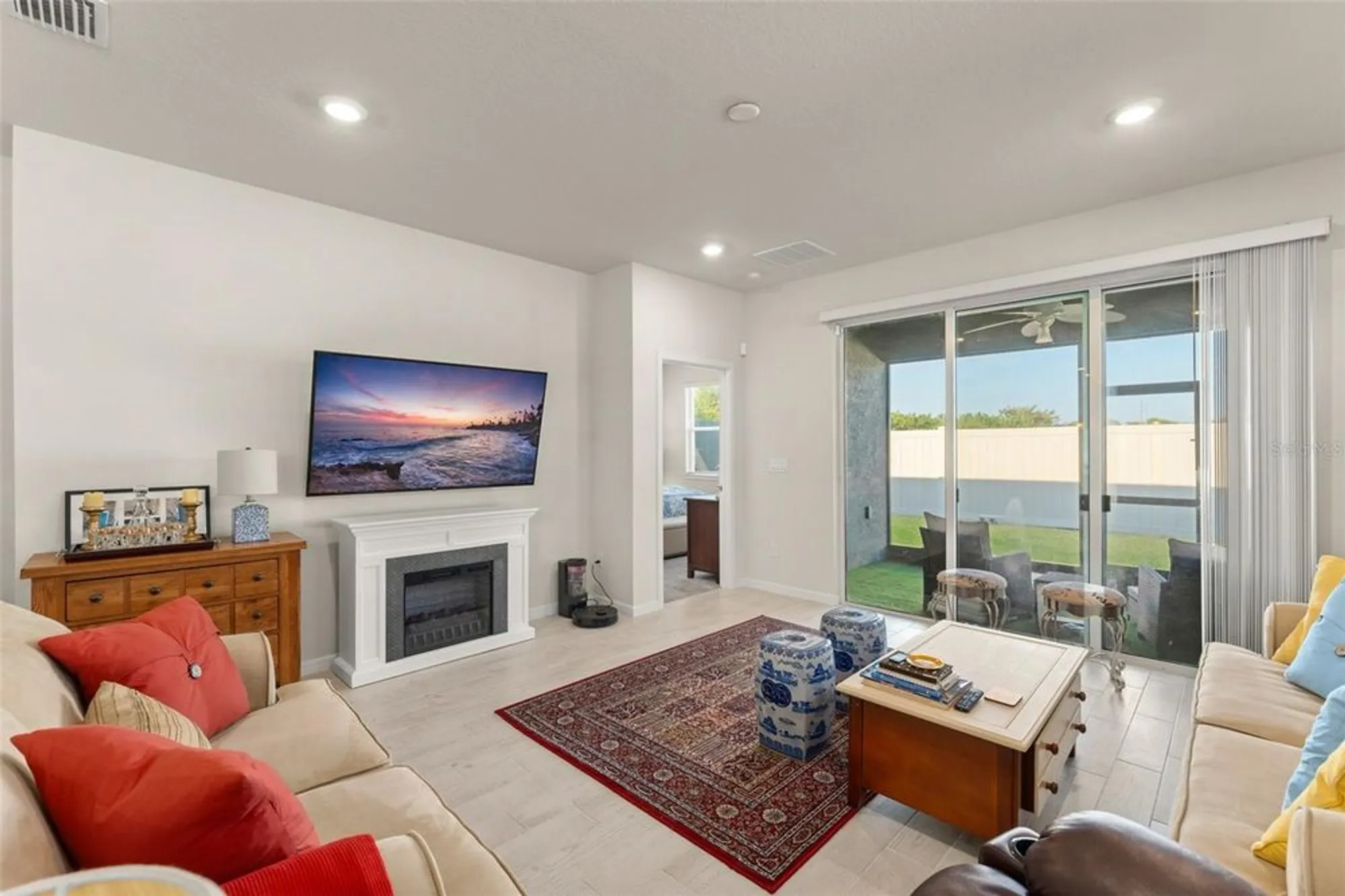 Property Slideshow image 15 of 50 | 1855 spring shower cir, Kissimmee, FL, 34744