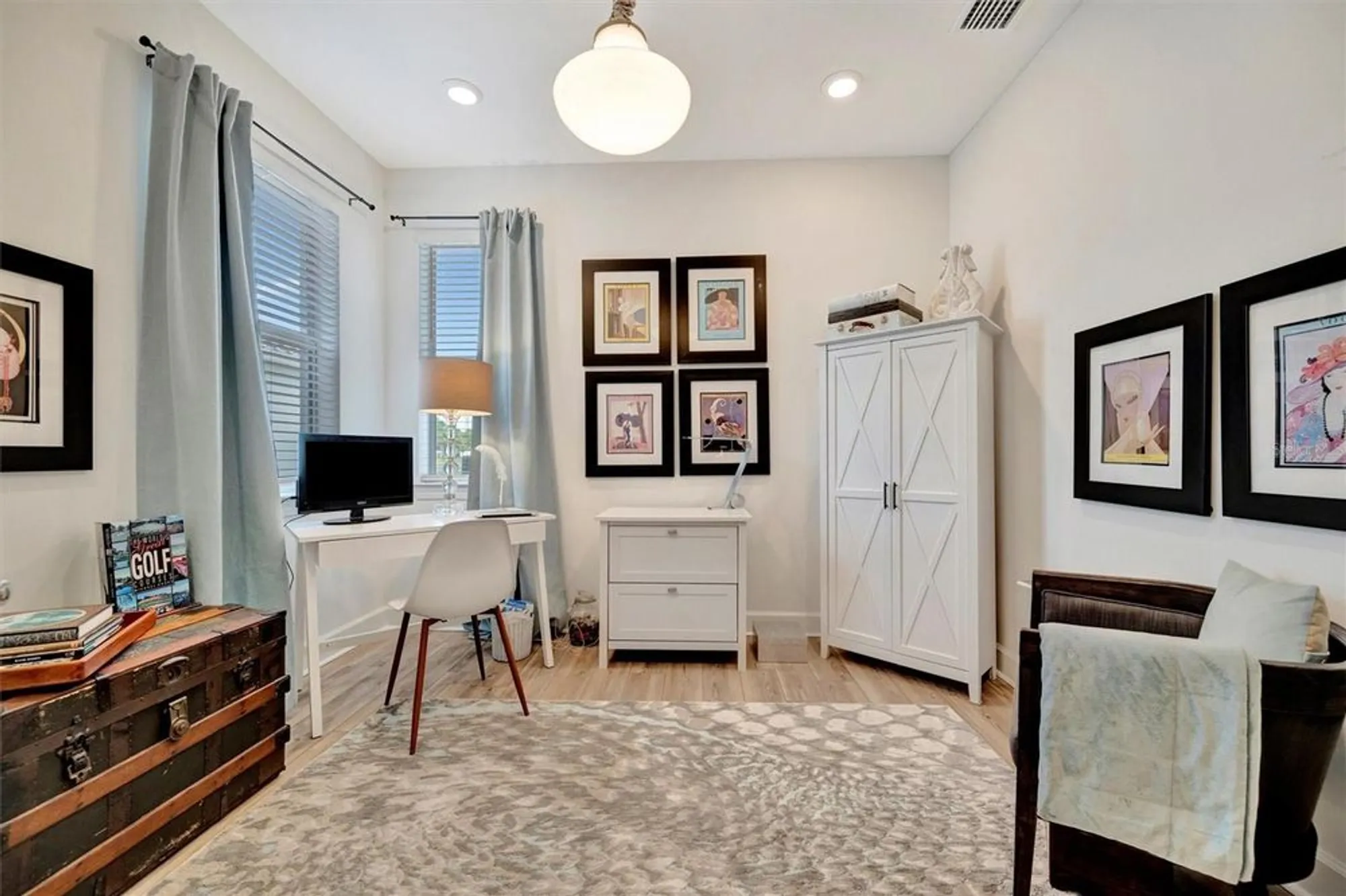 Property Slideshow image 14 of 59 | 25069 pearl lake cir, Englewood, FL, 34223