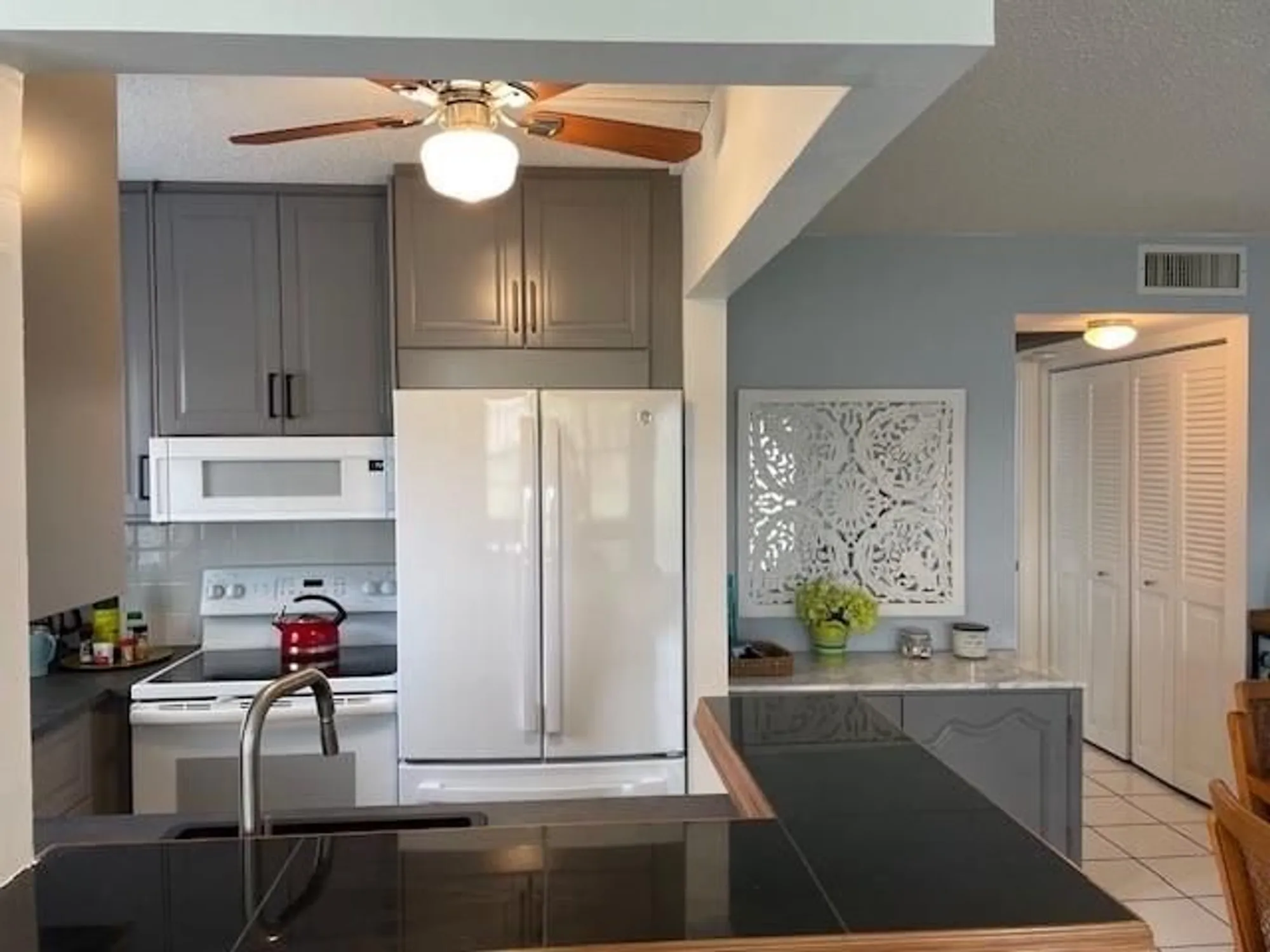 Property Slideshow image 7 of 67 | 492 tilford w # 492, Deerfield Beach, FL, 33442