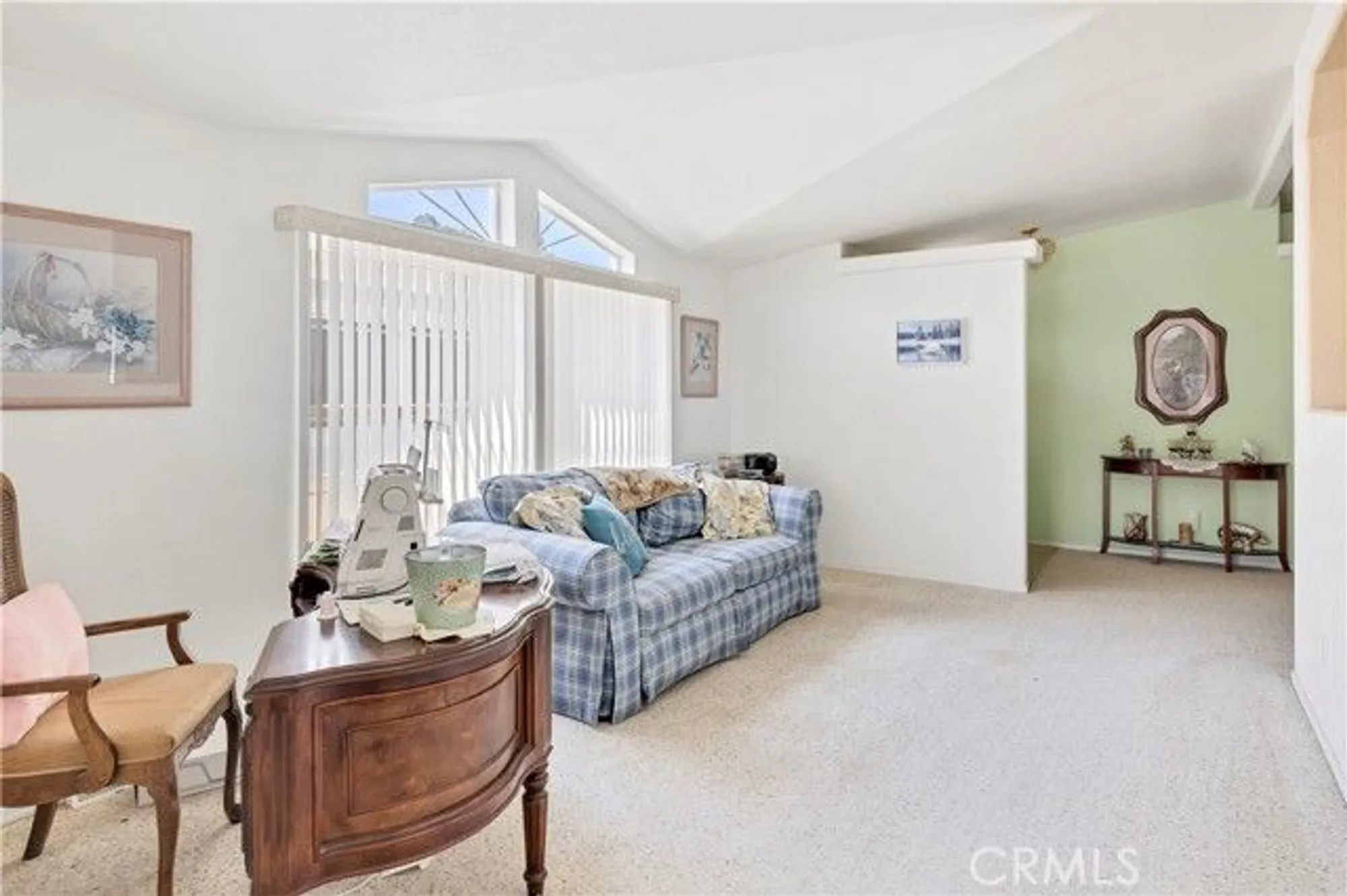 Property Slideshow image 15 of 42 | 1651 willow leaf dr, Hemet, CA, 92545