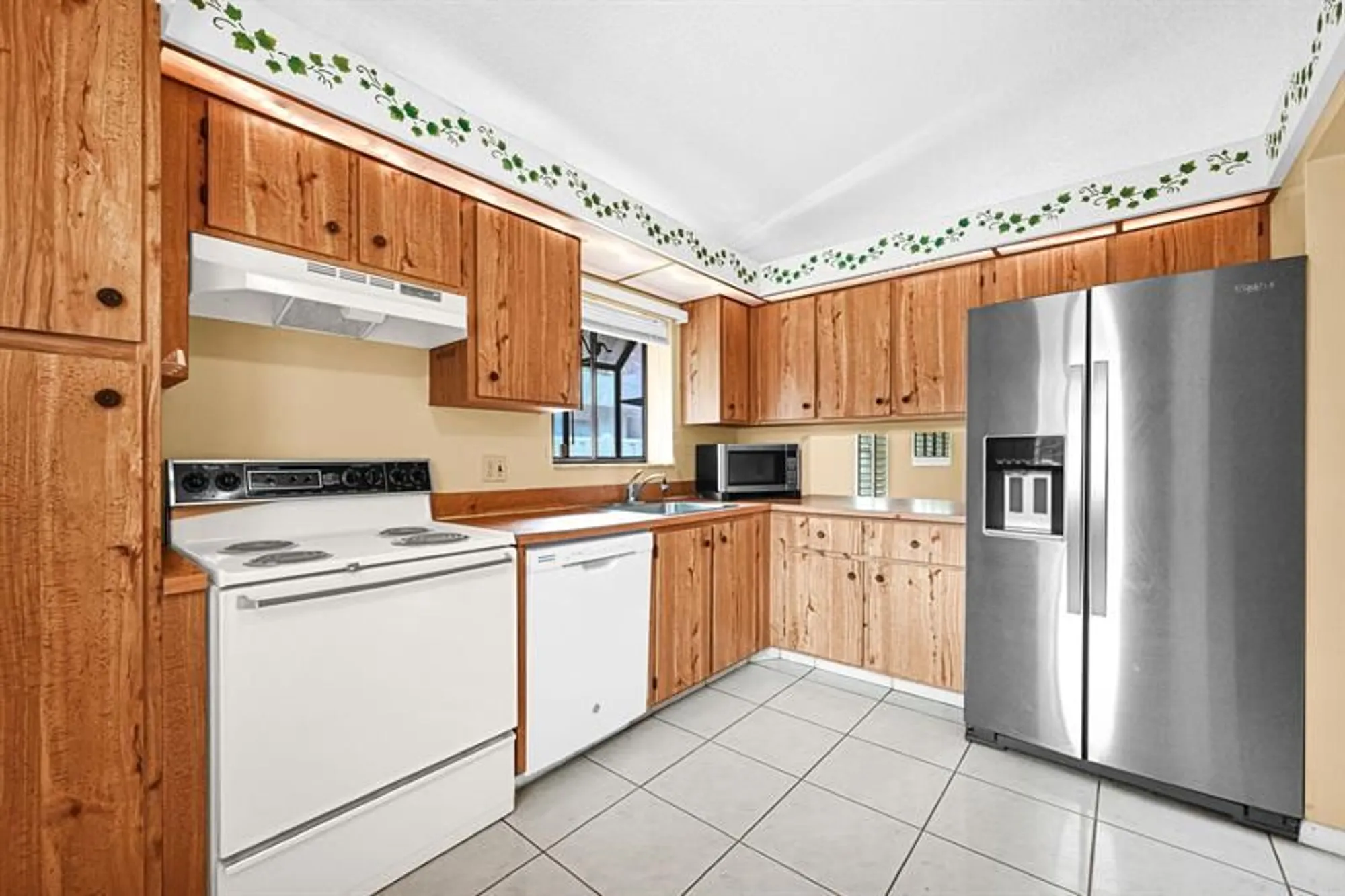 Property Slideshow image 7 of 49 | 8943 sunscape ln # 8943, Boca Raton, FL, 33496