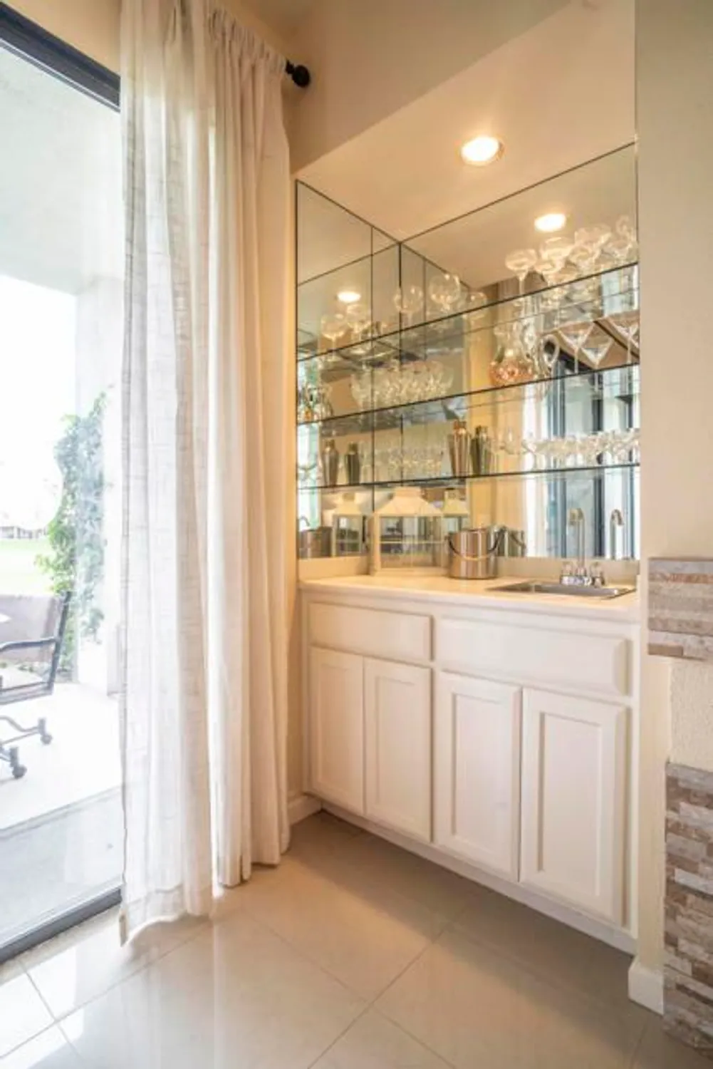 Property Slideshow image 16 of 41 | 55412 riviera, La Quinta, CA, 92253