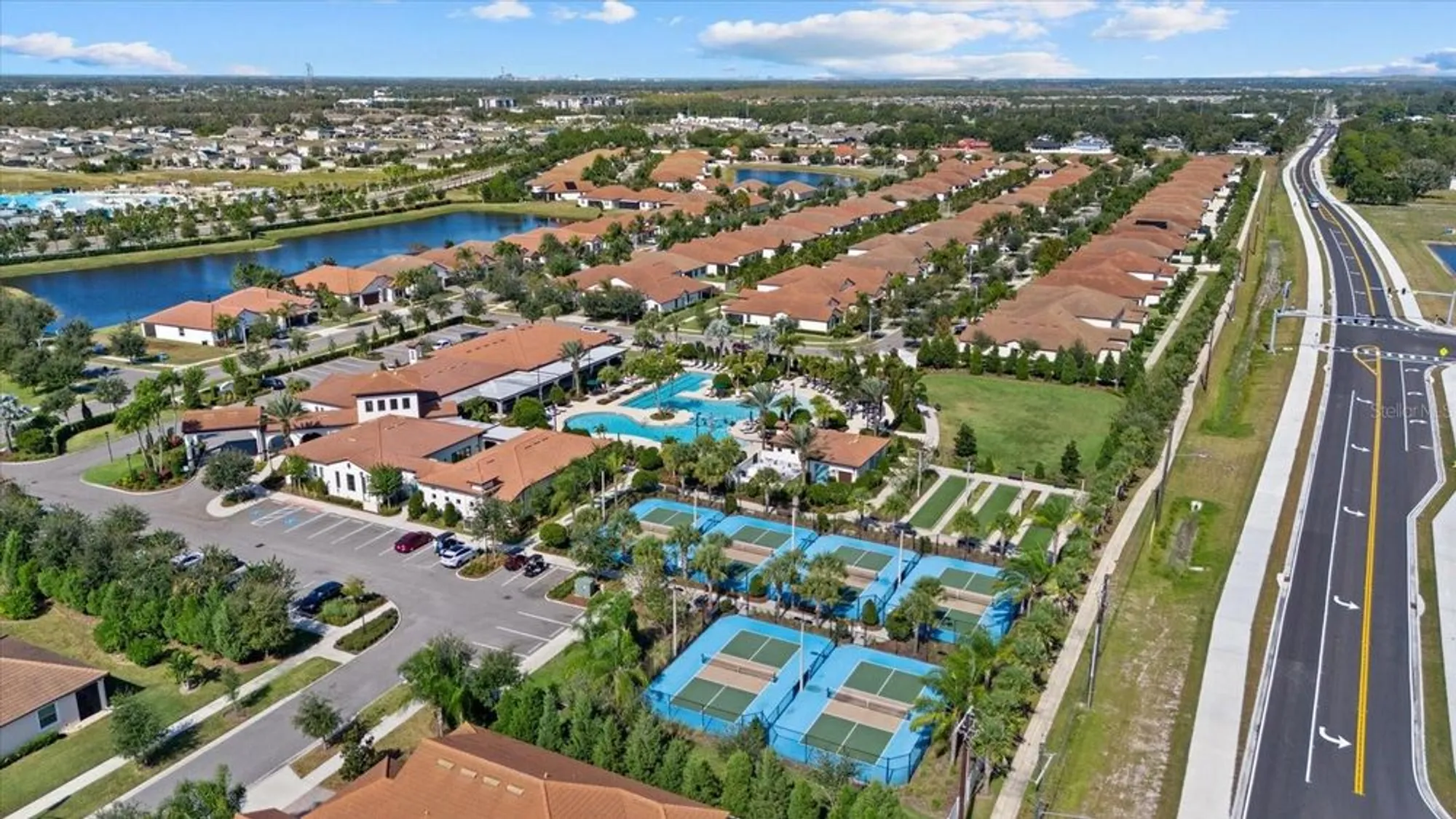 Property Slideshow image 35 of 52 | 5524 little path dr, Wimauma, FL, 33598