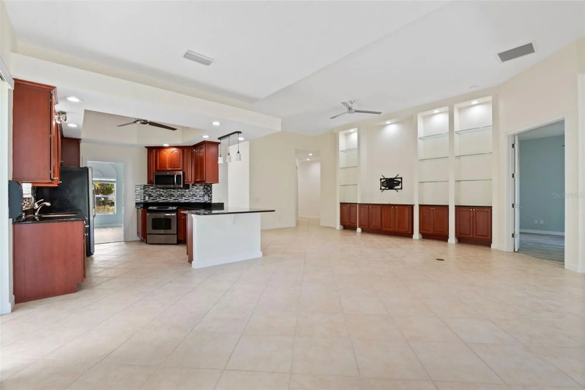 Property Slideshow image 11 of 60 | 12202 pasha ln, Orlando, FL, 32827