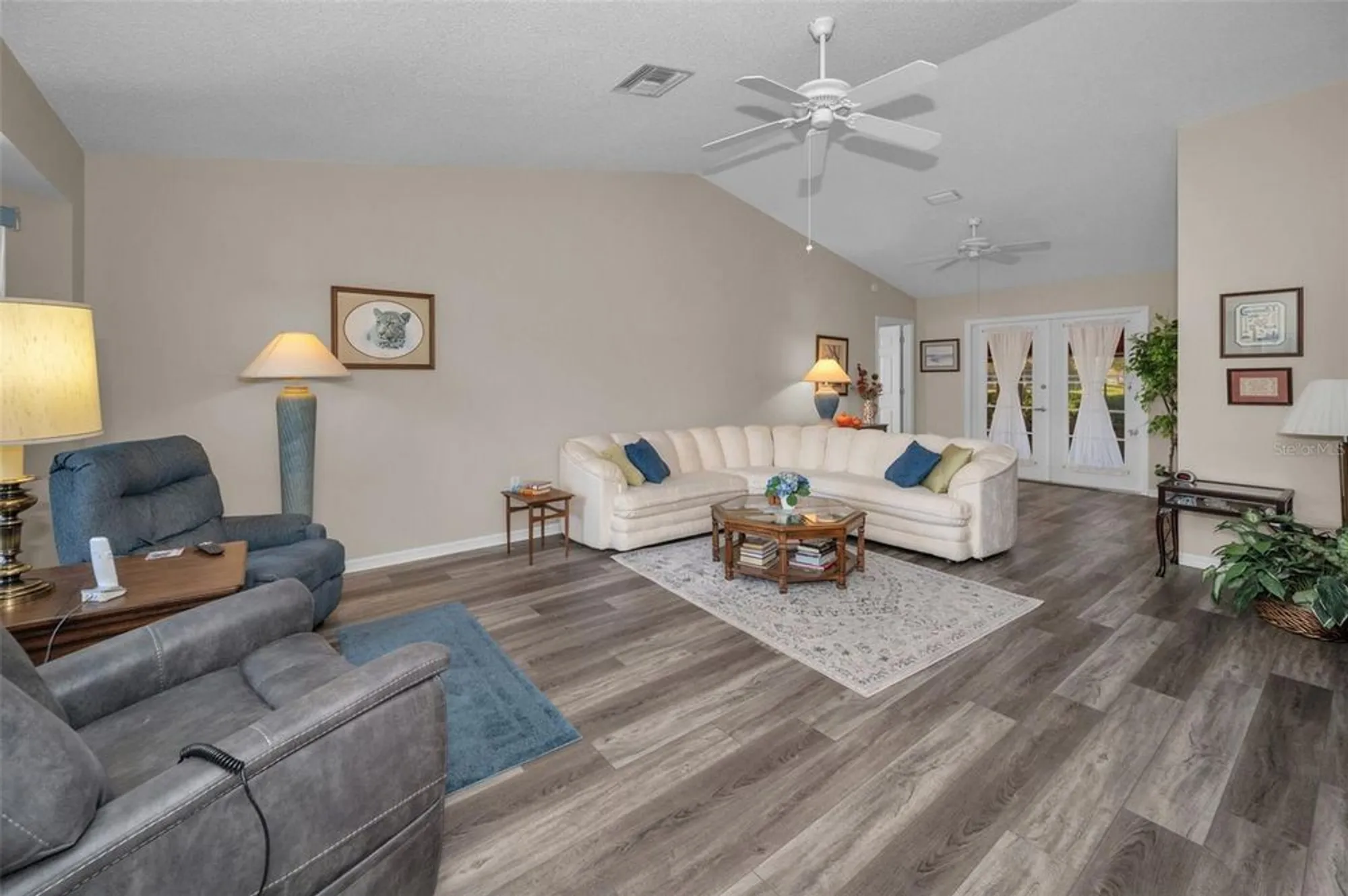 Property Slideshow image 14 of 100 | 1136 almondwood dr, Trinity, FL, 34655