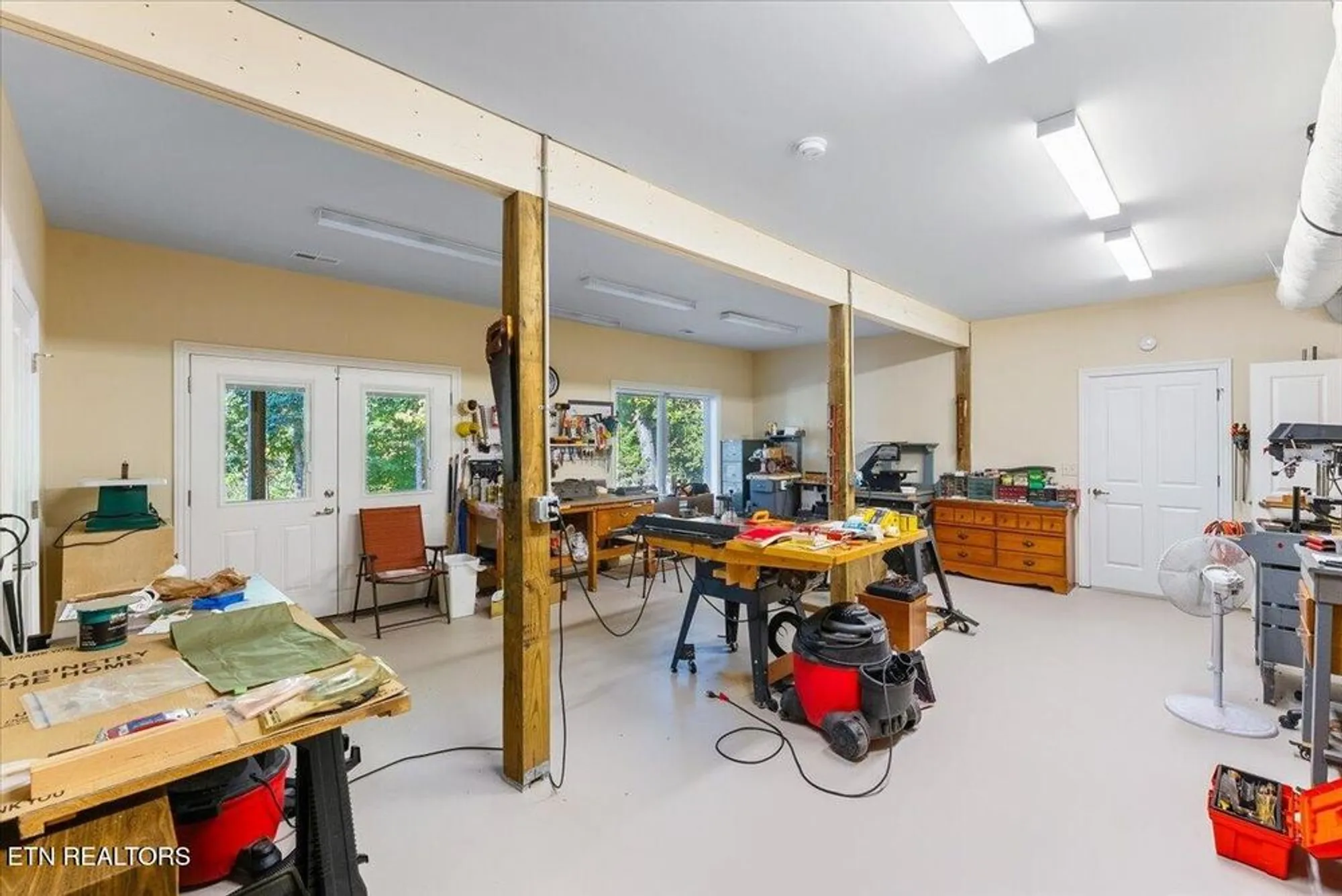 Property Slideshow image 52 of 54 | 400 tanasi way, Loudon, TN, 37774