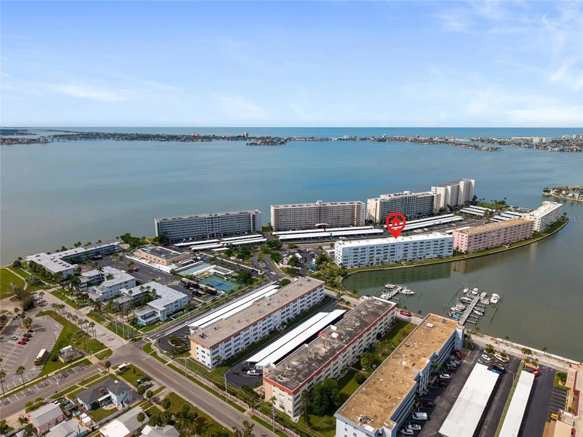 Property Slideshow image 31 of 50 | 5925 shore blvd 608, Gulfport, FL, 33707