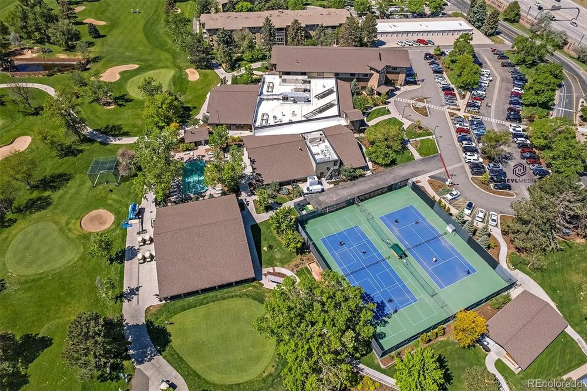 Property Slideshow image 4 of 9 | 13691 e marina dr 303, Aurora, CO, 80014