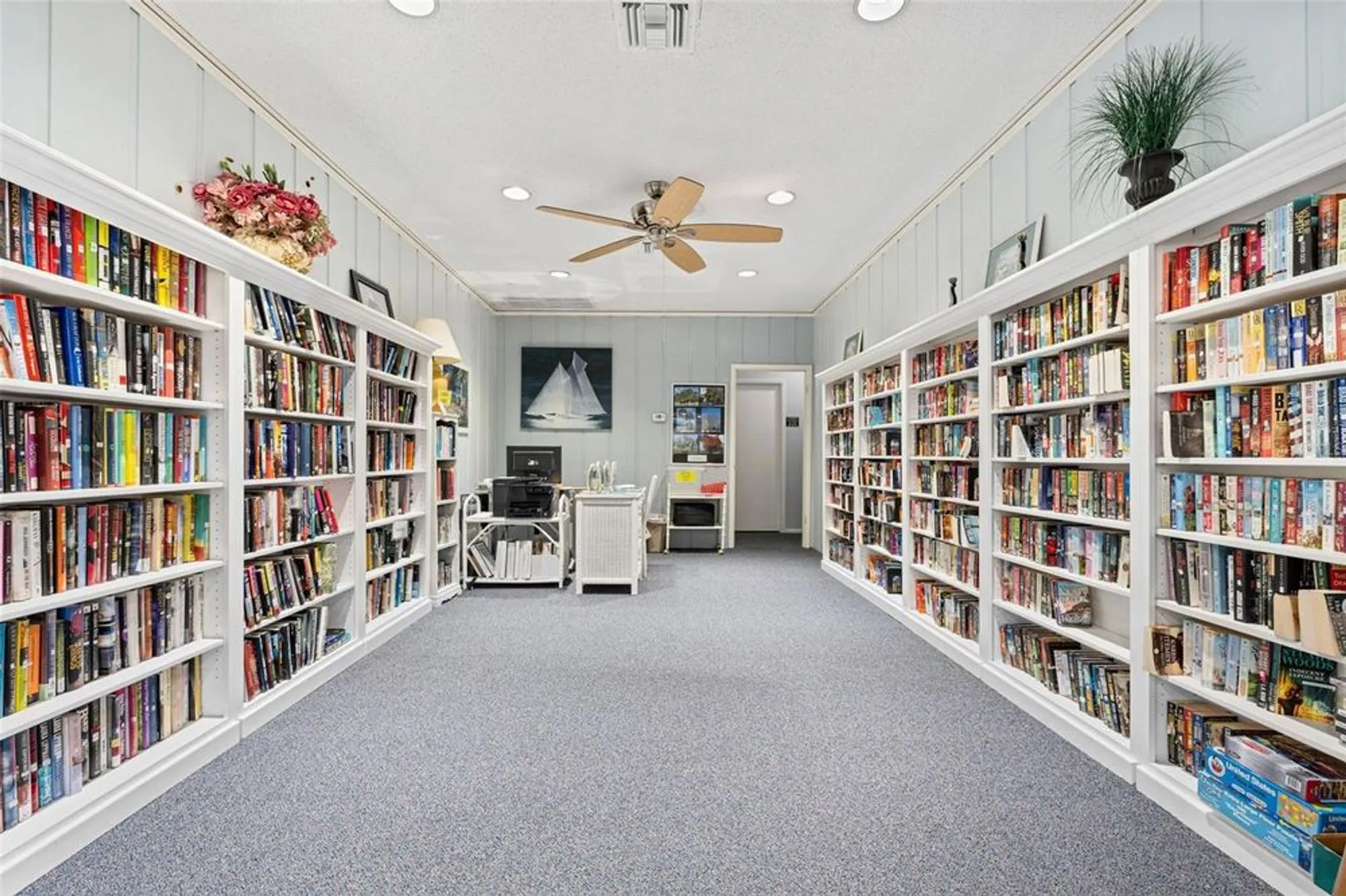 Property Slideshow image 34 of 42 | 3952 ashwood ln 37, Sarasota, FL, 34232