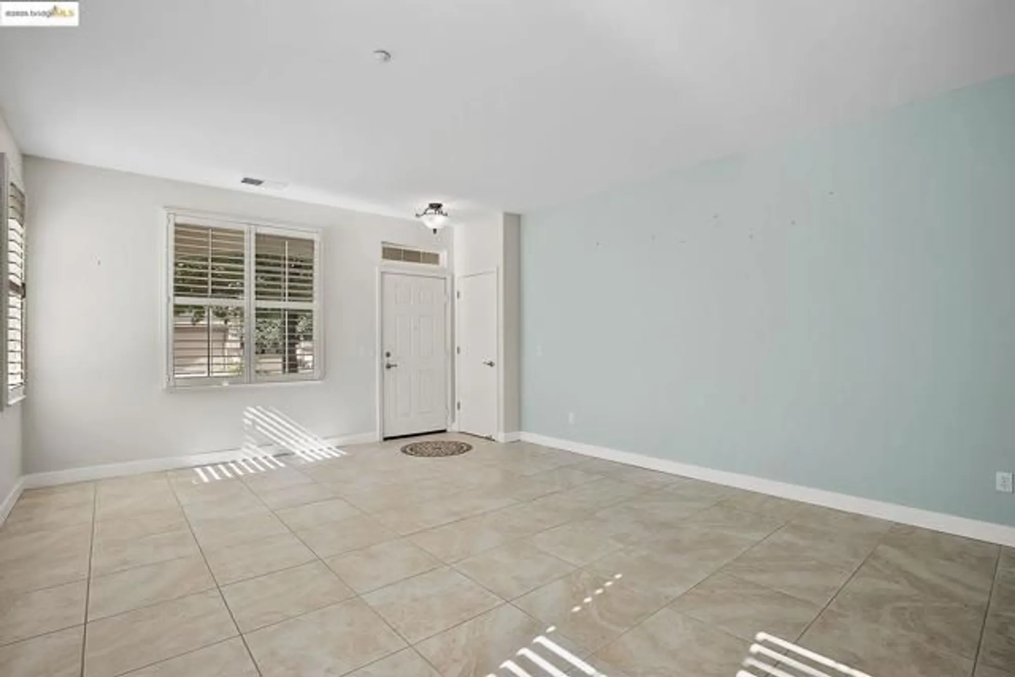Property Slideshow image 5 of 50 | 1481 bismarck ln, Brentwood, CA, 94513