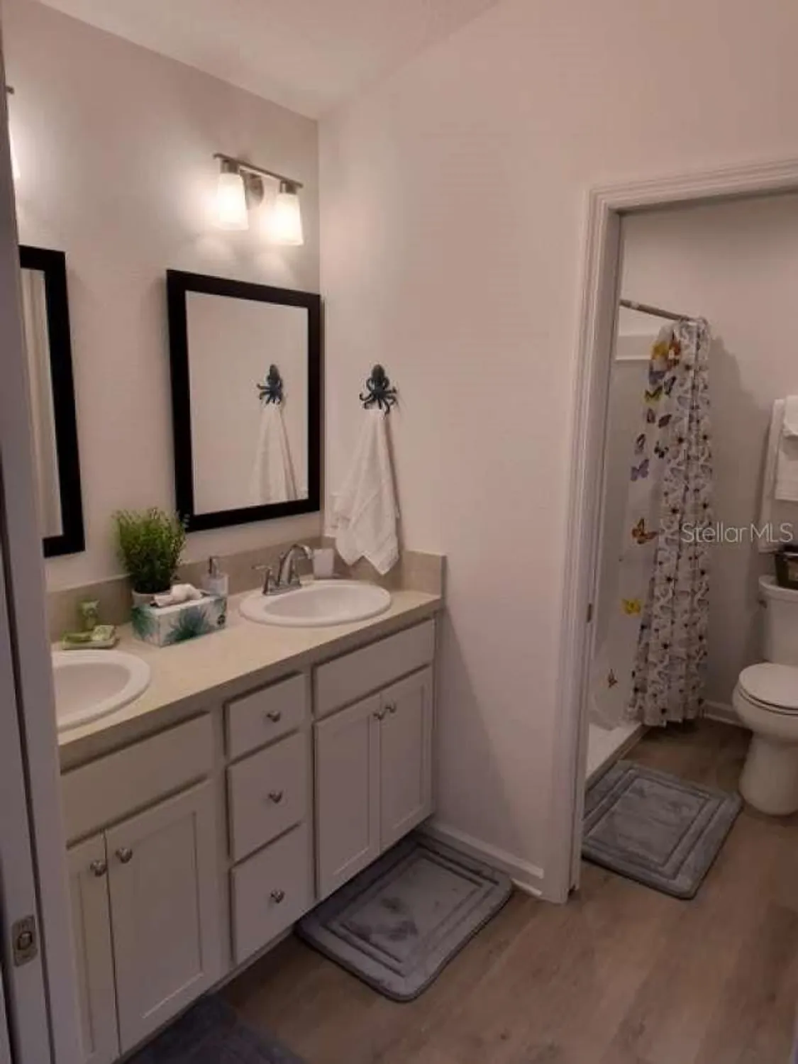 Property Slideshow image 10 of 13 | 2845 charity loop, The Villages, FL, 32163