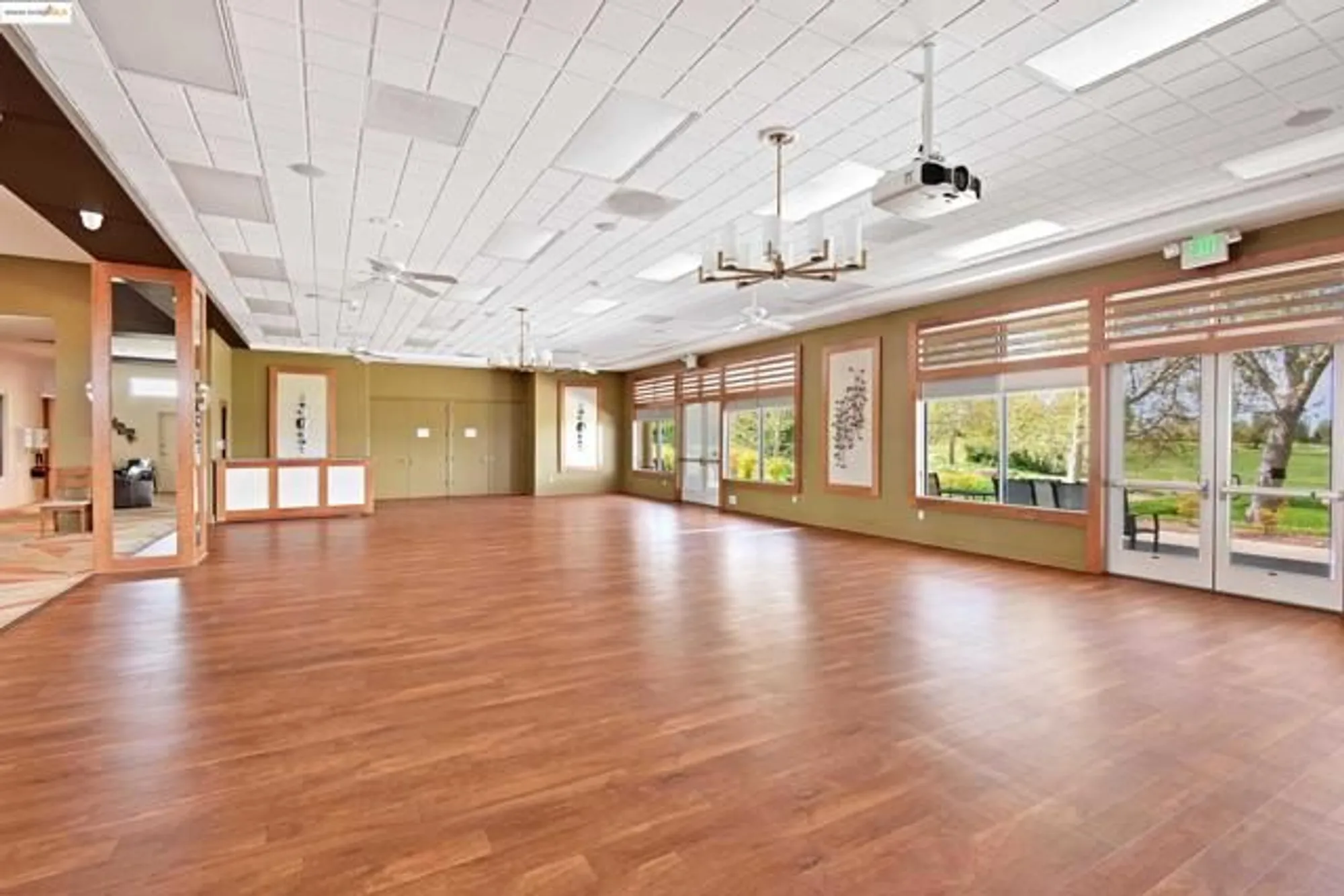 Property Slideshow image 35 of 39 | 746 richardson dr, Brentwood, CA, 94513