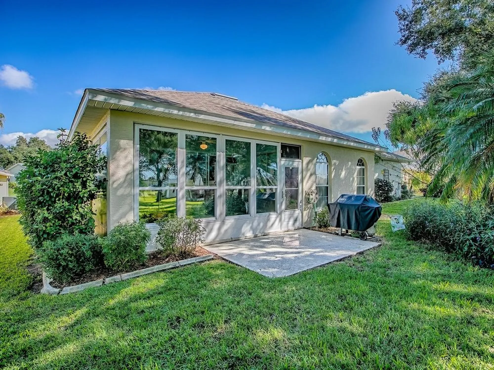 Property Slideshow image 37 of 41 | 3592 tropical seas loop, Tavares, FL, 32778