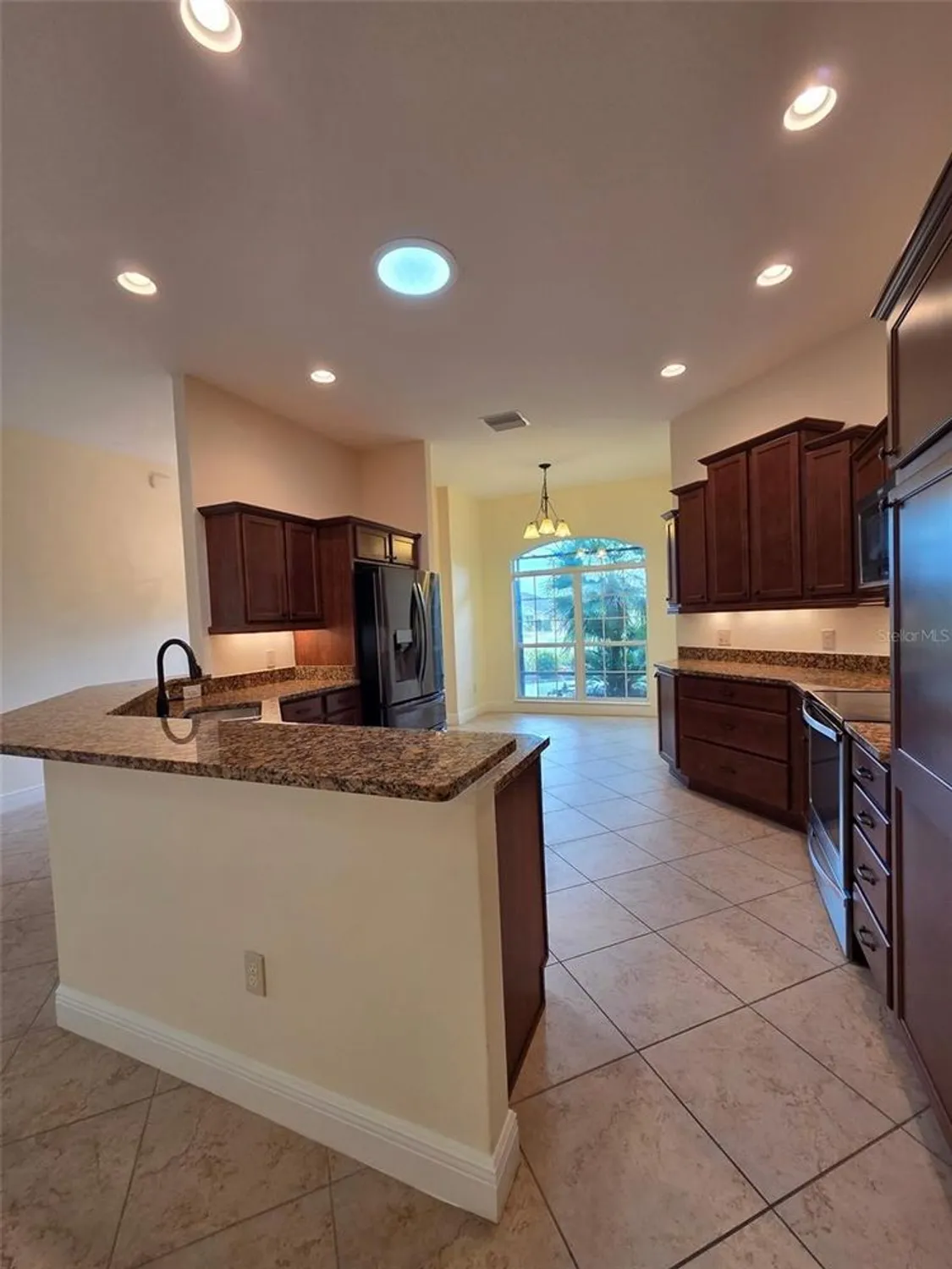 Property Slideshow image 11 of 31 | 1965 gatehouse ter, The Villages, FL, 32163