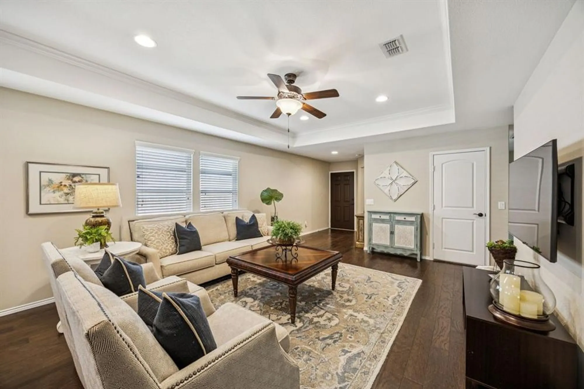 Property Slideshow image 7 of 27 | 7673 gulf breeze ln, Frisco, TX, 75036
