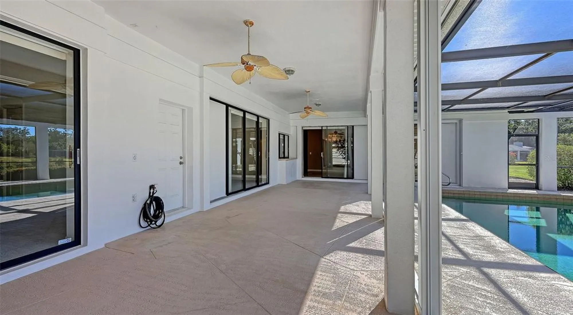 Property Slideshow image 42 of 60 | 8068 estates dr, Sarasota, FL, 34243