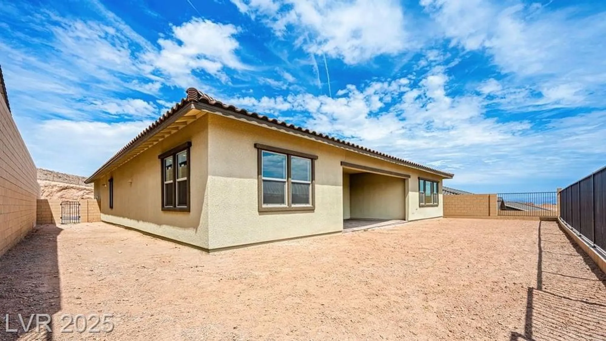 Property Slideshow image 43 of 48 | 237 paraggi bay dr, Henderson, NV, 89011