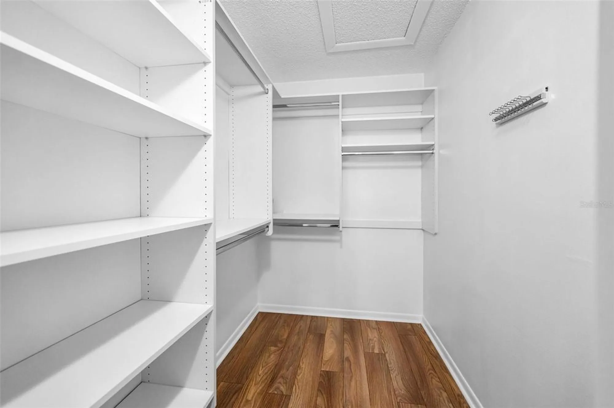 Property Slideshow image 32 of 62 | 2687 pine ridge way f2, Palm Harbor, FL, 34684