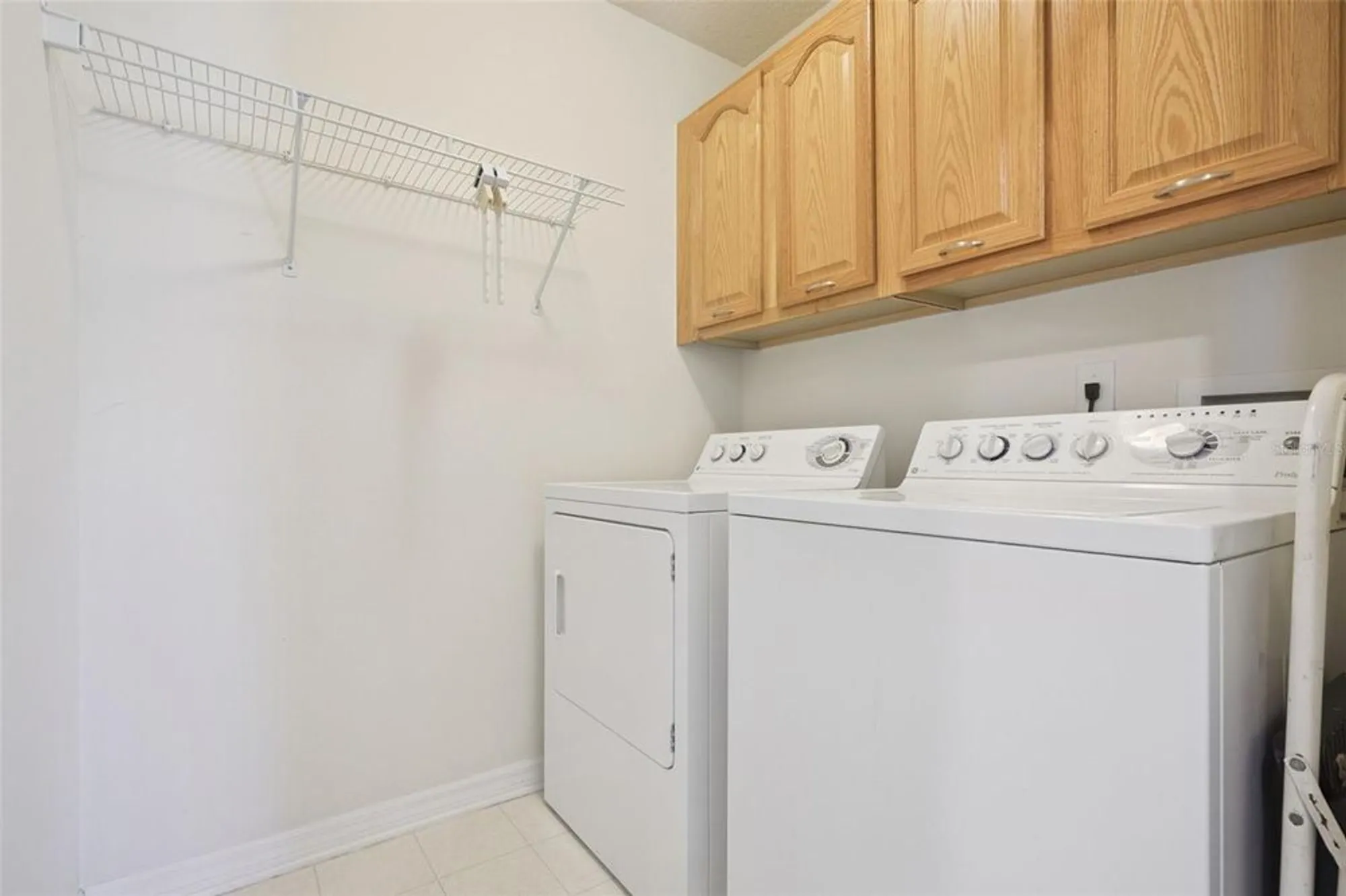 Property Slideshow image 16 of 37 | 24914 cranes roost cir, Leesburg, FL, 34748