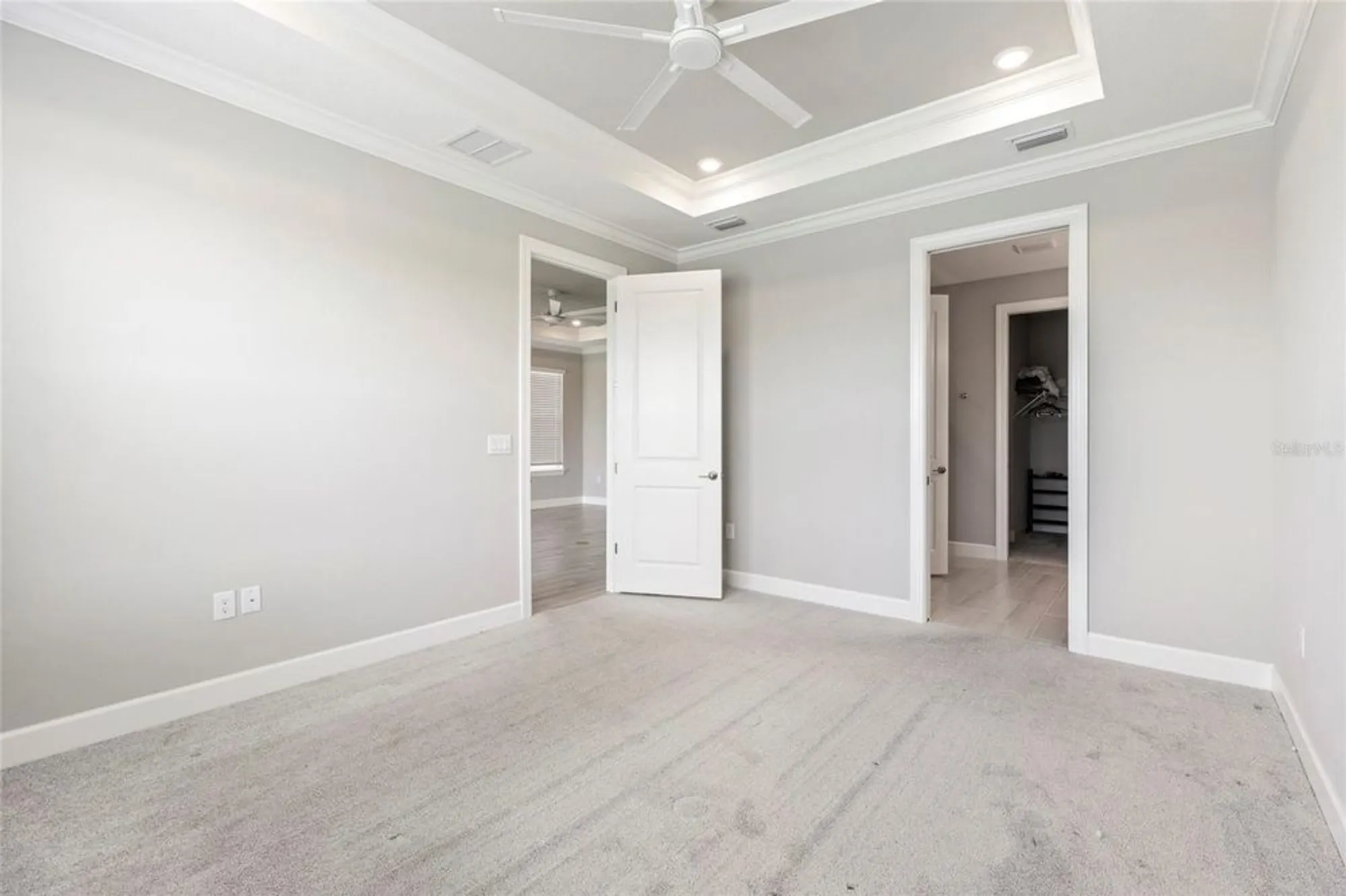 Property Slideshow image 16 of 56 | 16126 san donato pl, Bradenton, FL, 34211