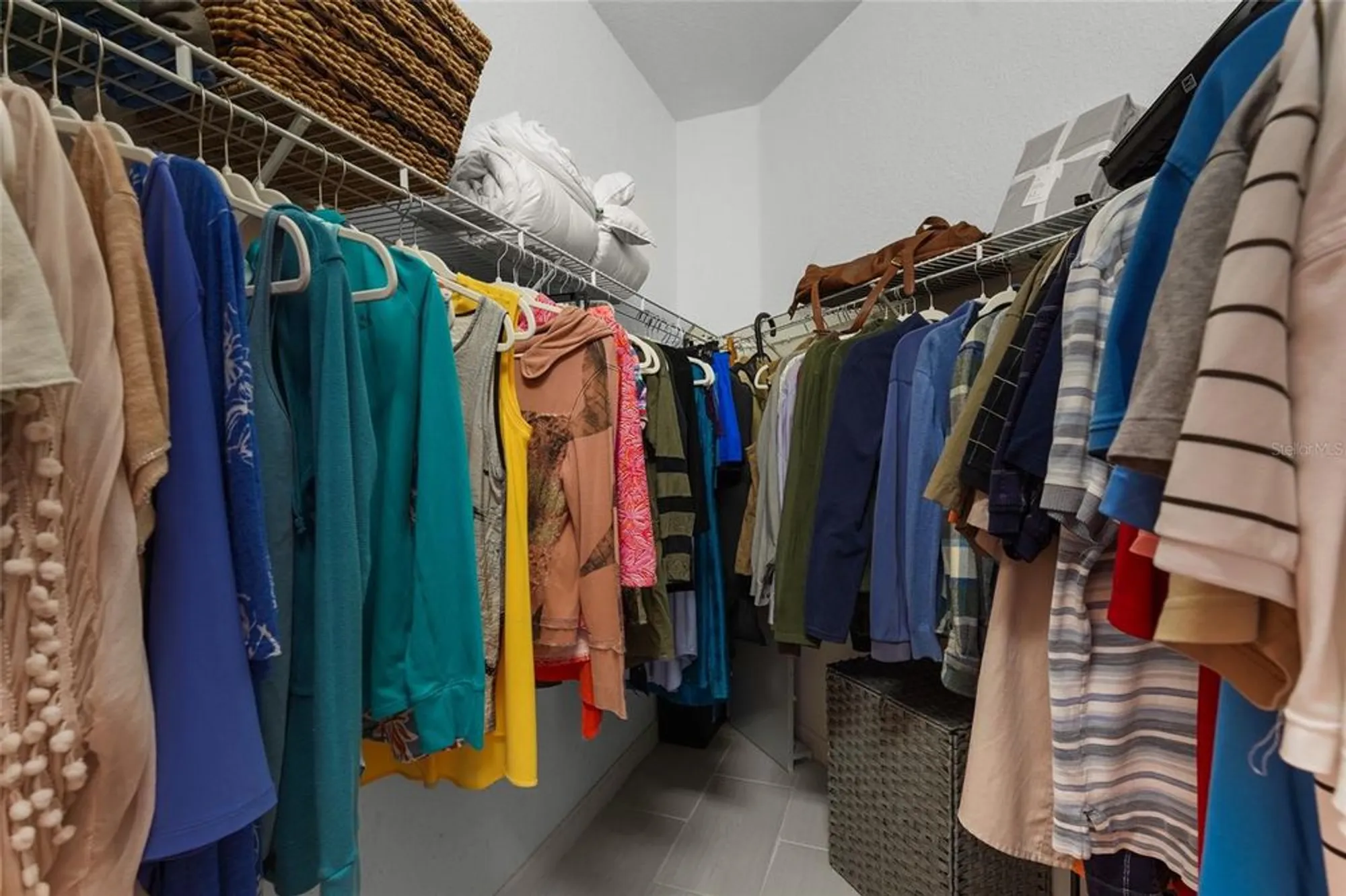 Property Slideshow image 24 of 54 | 4840 lakescene pl, Sarasota, FL, 34243