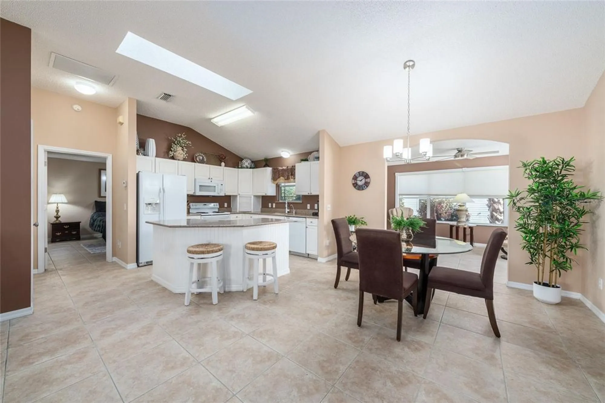 Property Slideshow image 9 of 38 | 411 aldama ave, The Villages, FL, 32159