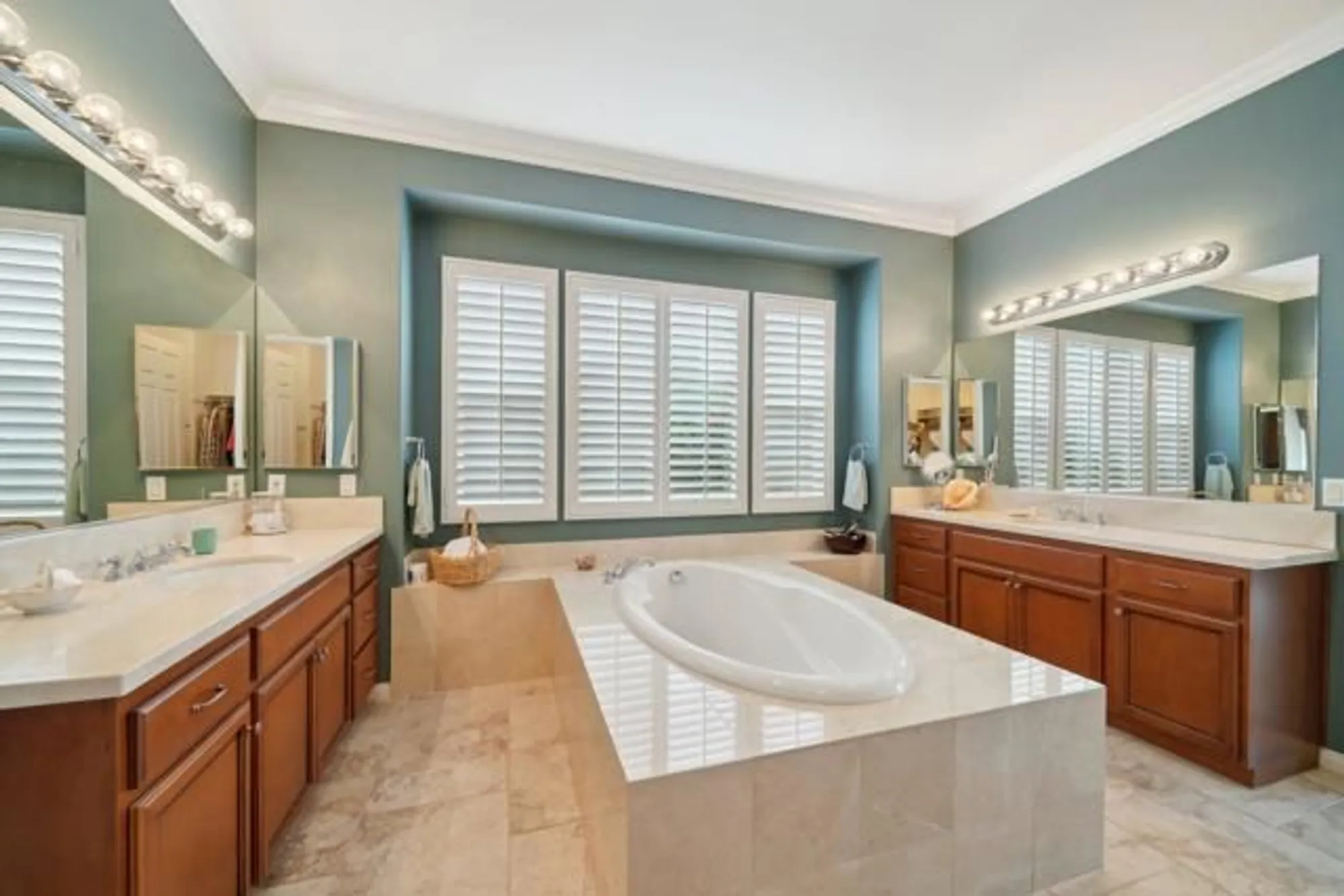 Property Slideshow image 37 of 99 | 81206 barrel cactus rd, La Quinta, CA, 92253