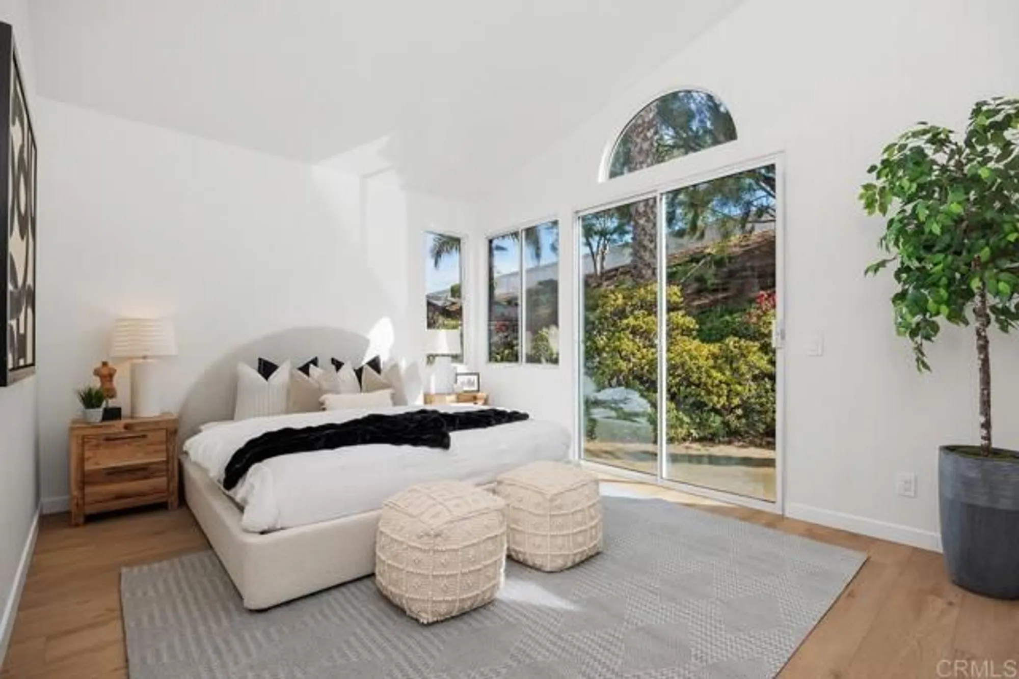 Property Slideshow image 18 of 52 | 4888 thebes way, Oceanside, CA, 92056