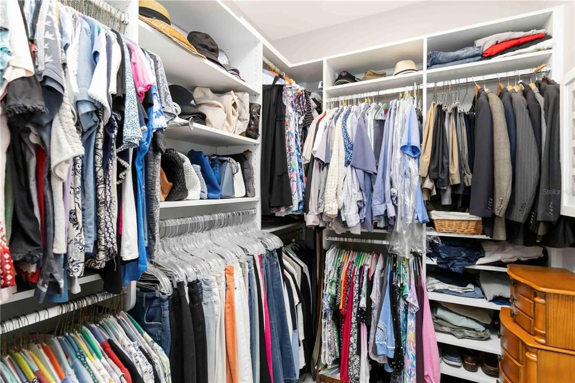 Property Slideshow image 34 of 79 | 7758 summerland cv, Bradenton, FL, 34202