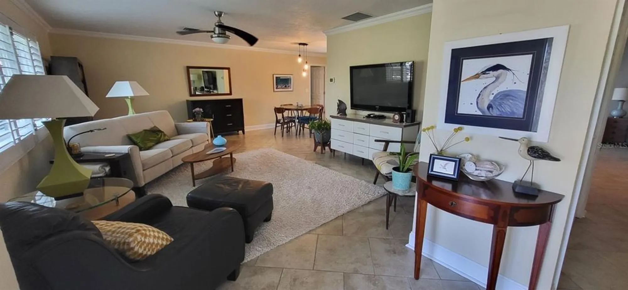 Property Slideshow image 5 of 31 | 3619 pembrook dr, Sarasota, FL, 34239
