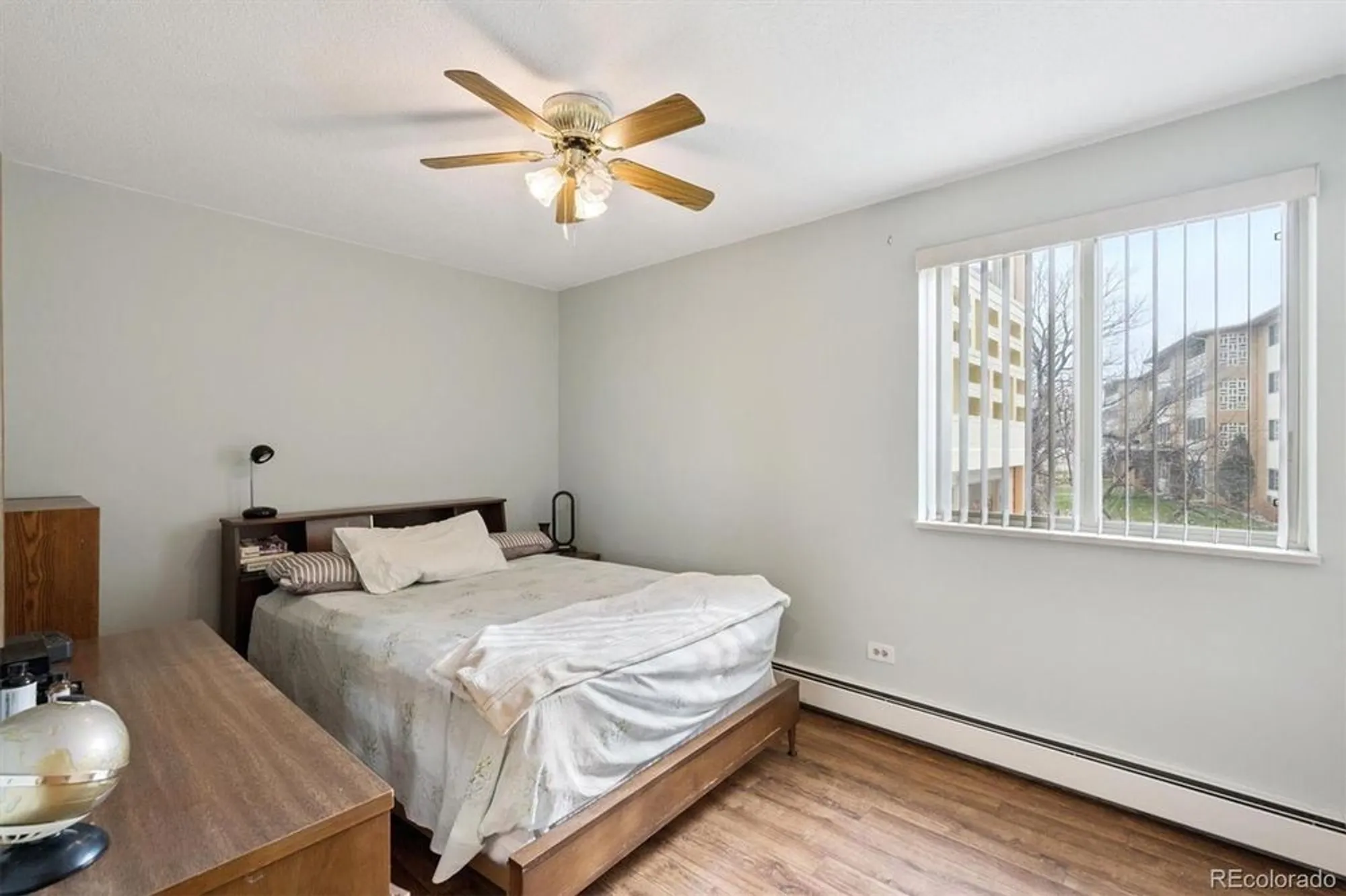 Property Slideshow image 11 of 50 | 605 s alton way 12b, Denver, CO, 80247