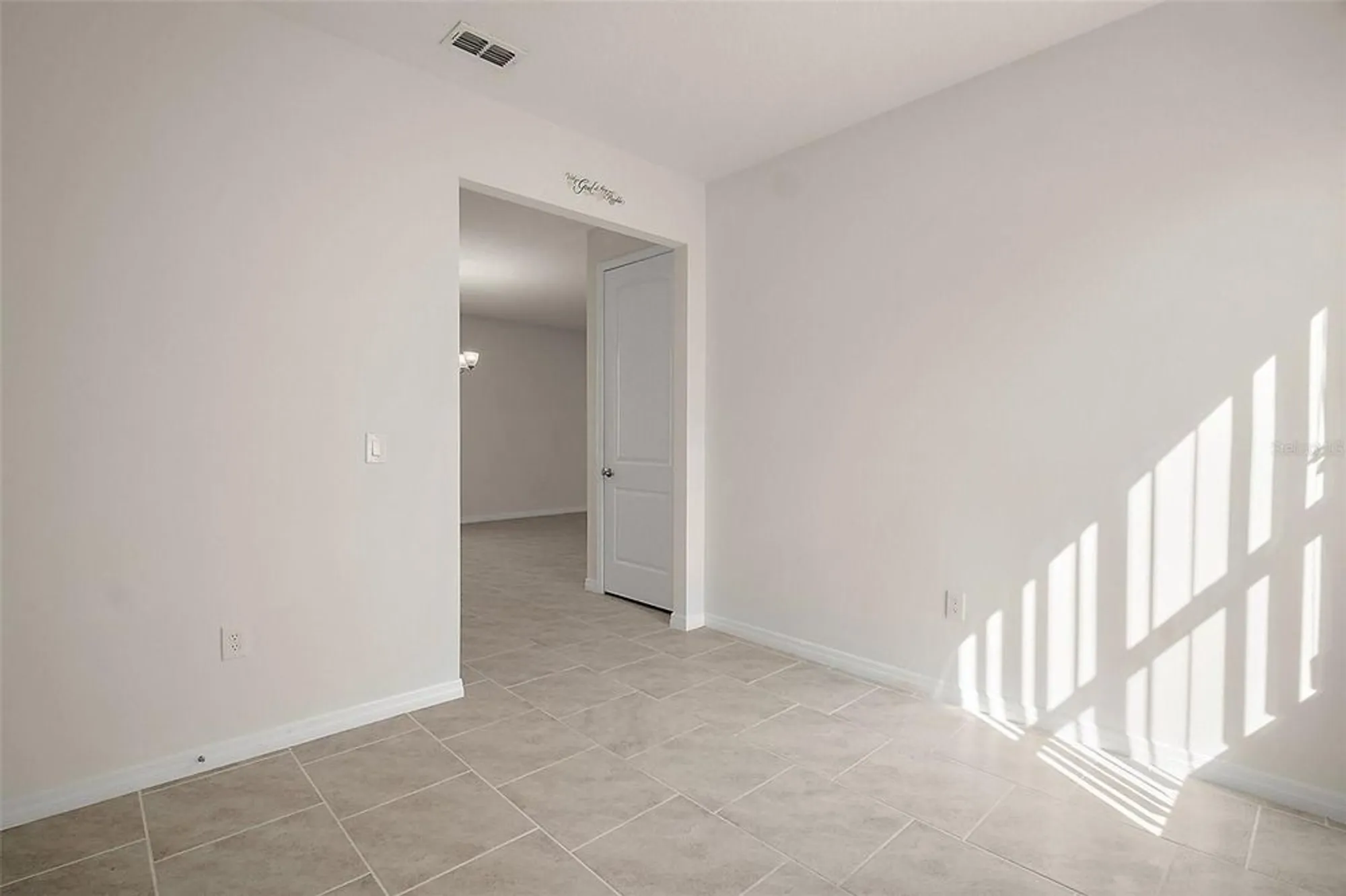 Property Slideshow image 11 of 38 | 17386 blazing star cir, Clermont, FL, 34714