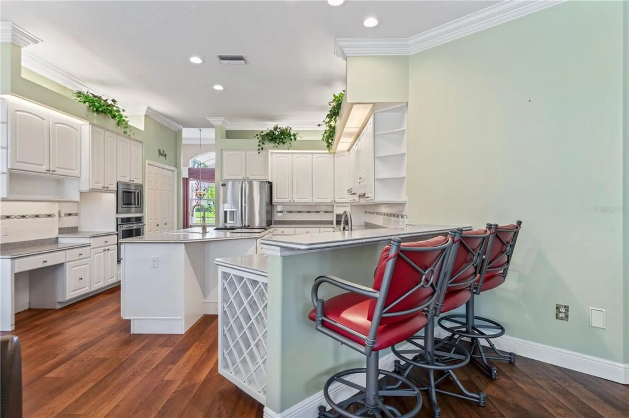 Property Slideshow image 16 of 97 | 9219 grand cypress dr, Weeki Wachee, FL, 34613