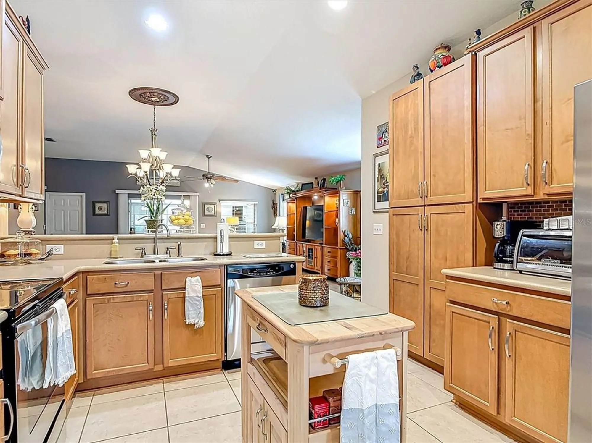 Property Slideshow image 20 of 54 | 3454 velona ave, New Smyrna Beach, FL, 32168