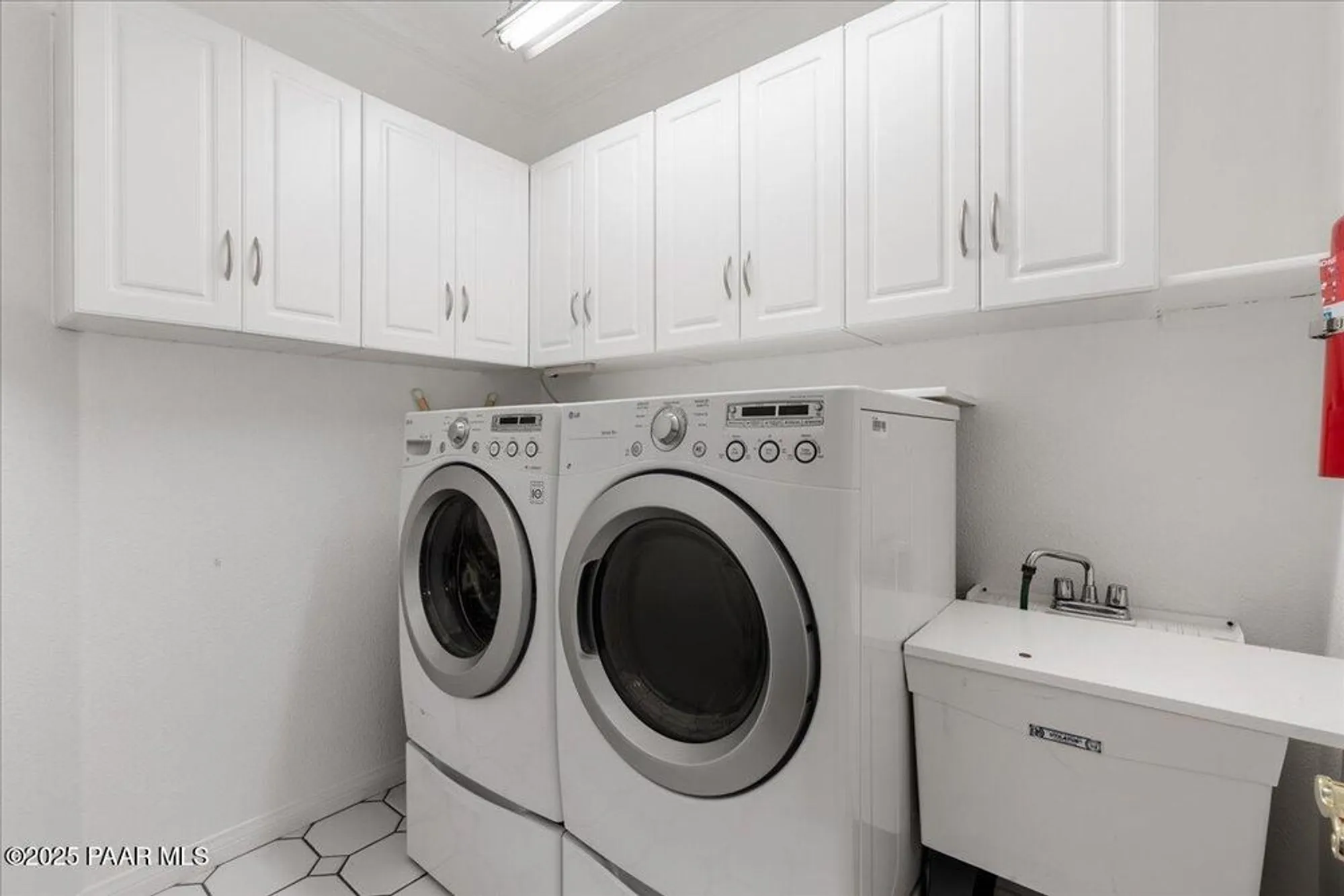 Property Slideshow image 22 of 44 | 1816 bond cir, Prescott Valley, AZ, 86314