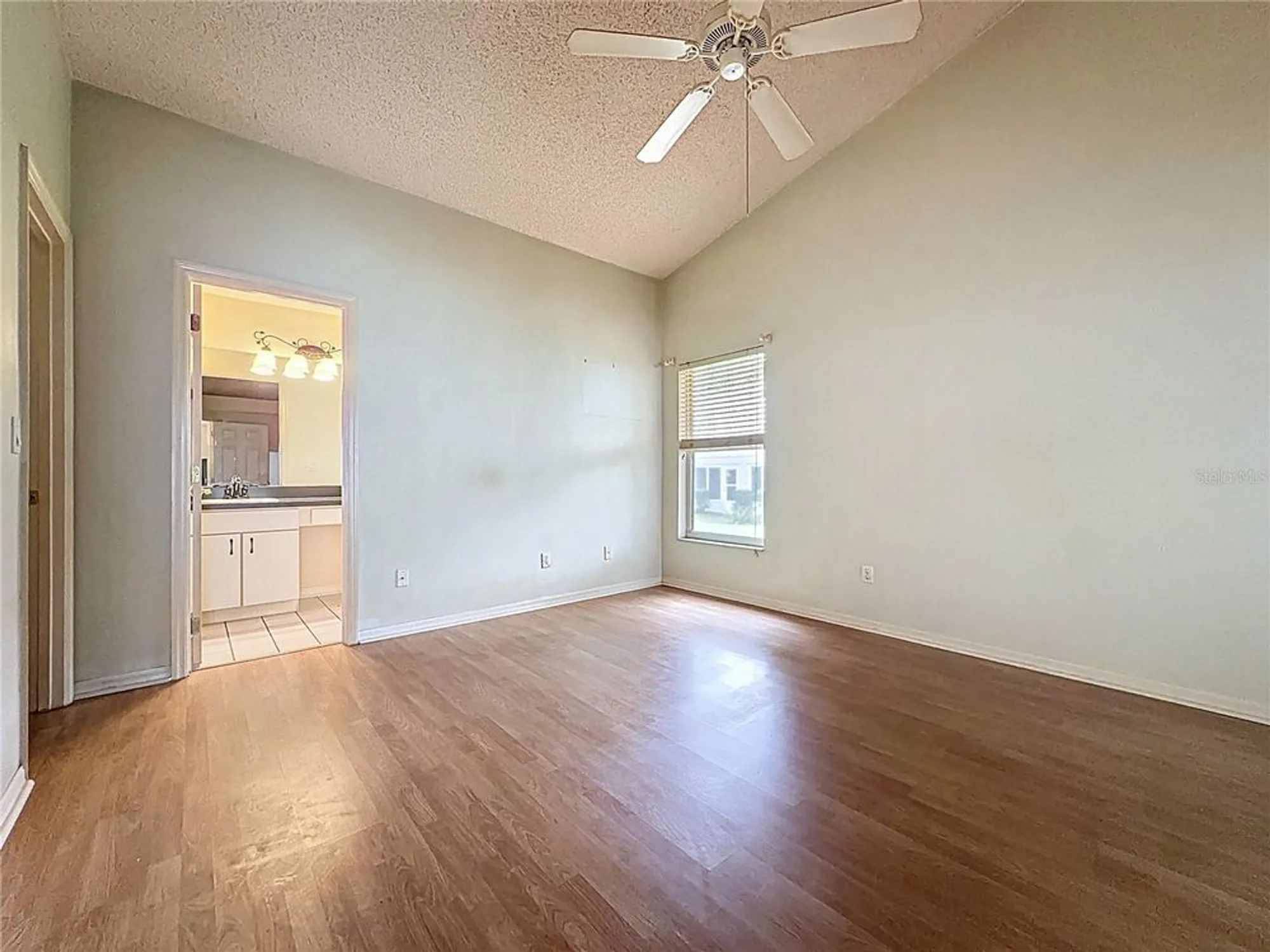 Property Slideshow image 18 of 62 | 3656 eversholt st, Clermont, FL, 34711