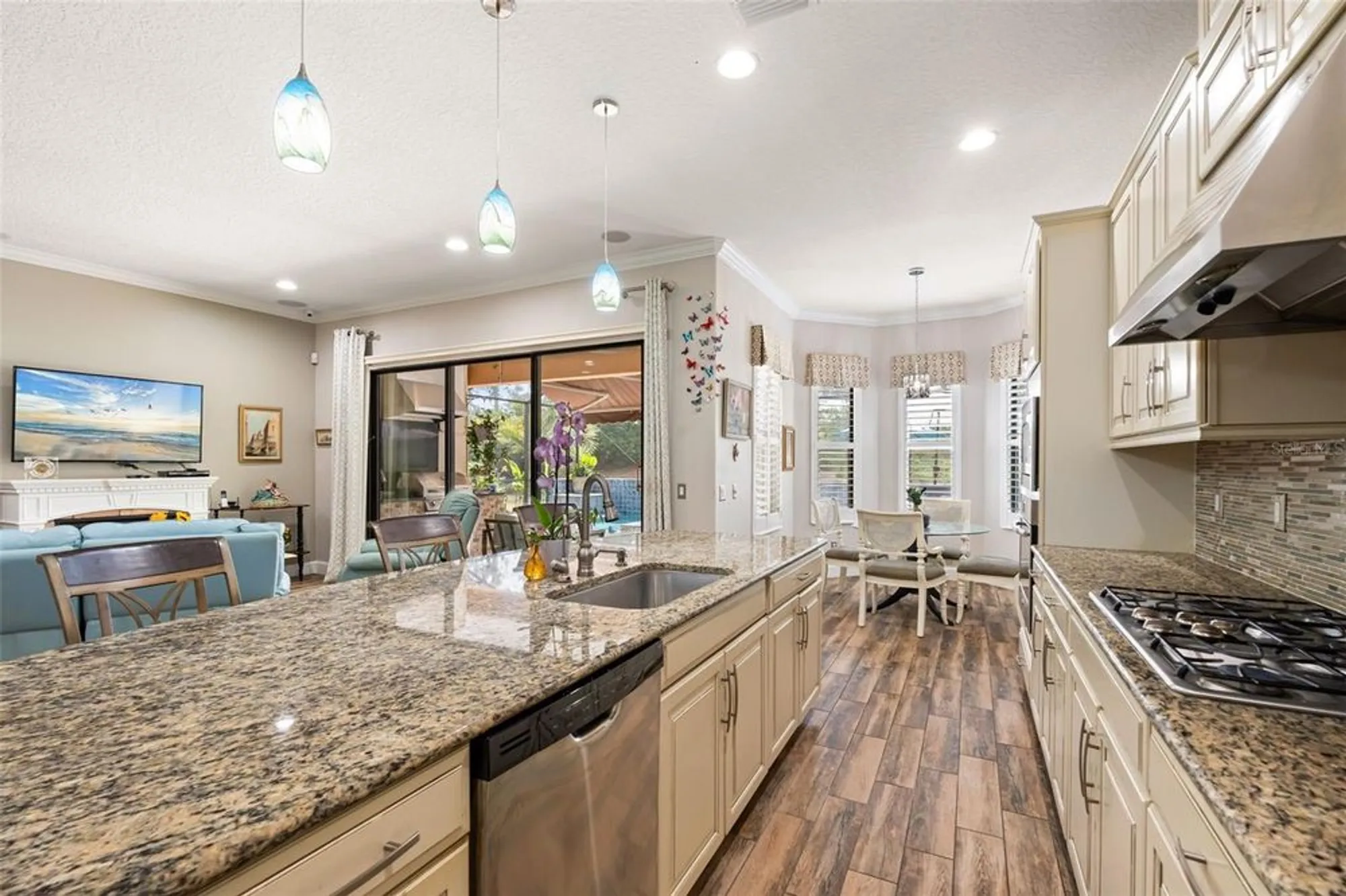 Property Slideshow image 20 of 46 | 12672 fontana loop, Bradenton, FL, 34211