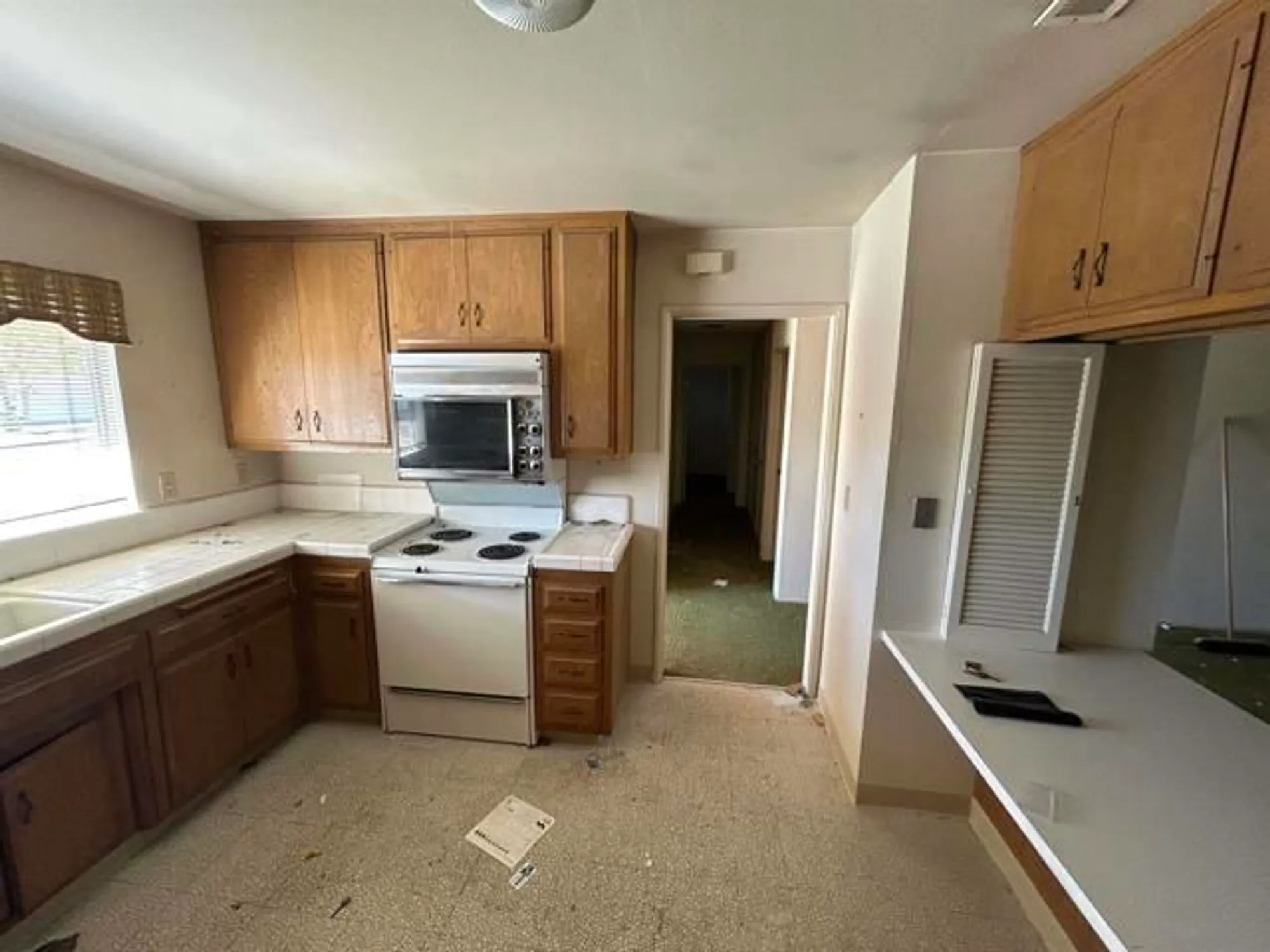 Property Slideshow image 6 of 19 | 1638 la tierra ln, San Marcos, CA, 92078