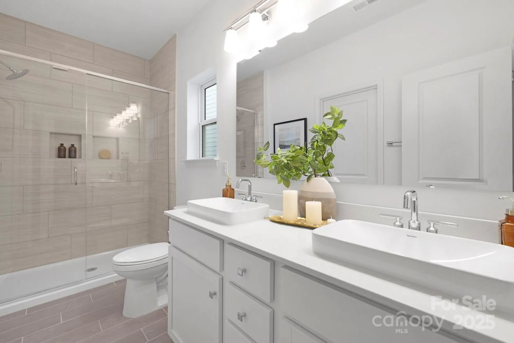 Property Slideshow image 15 of 37 | 24558 blue heron cir # 402, Lancaster, SC, 29720