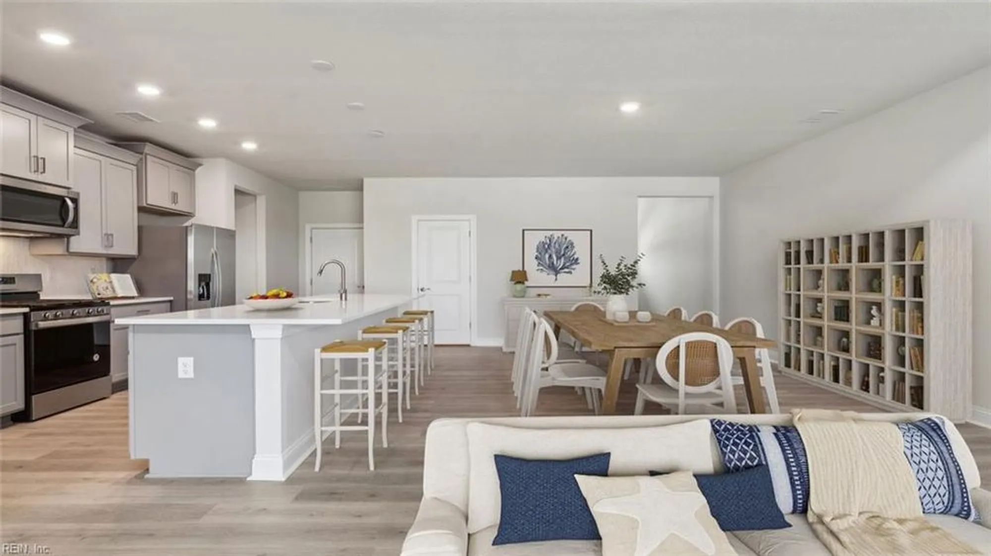 Property Slideshow image 6 of 31 | 2017 barton ln, Chesapeake, VA, 23322