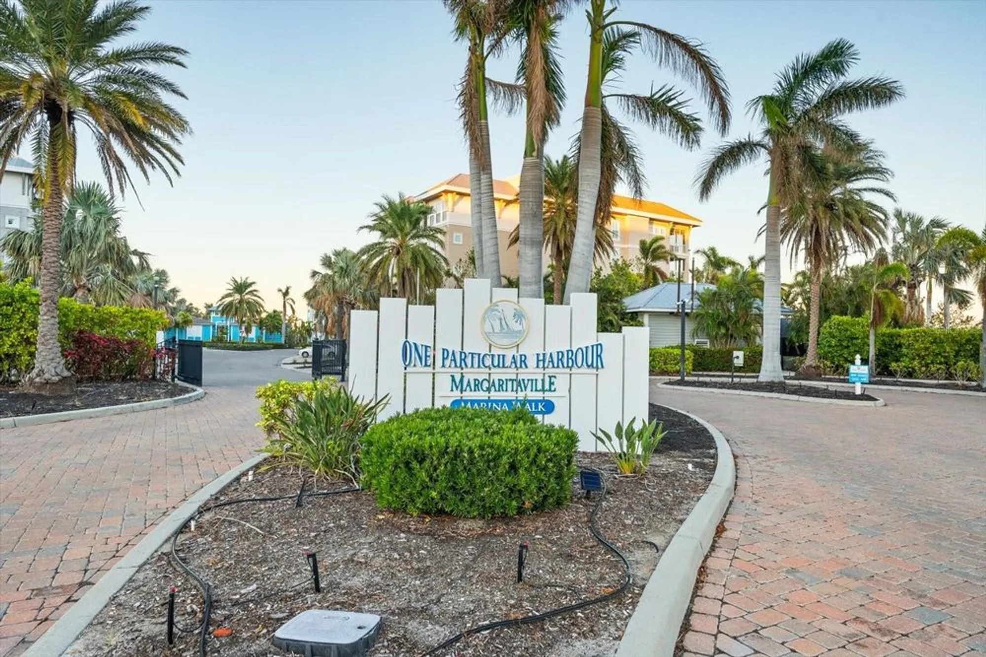 Property Slideshow image 55 of 94 | 395 aruba cir unit 101, Bradenton, FL, 34209