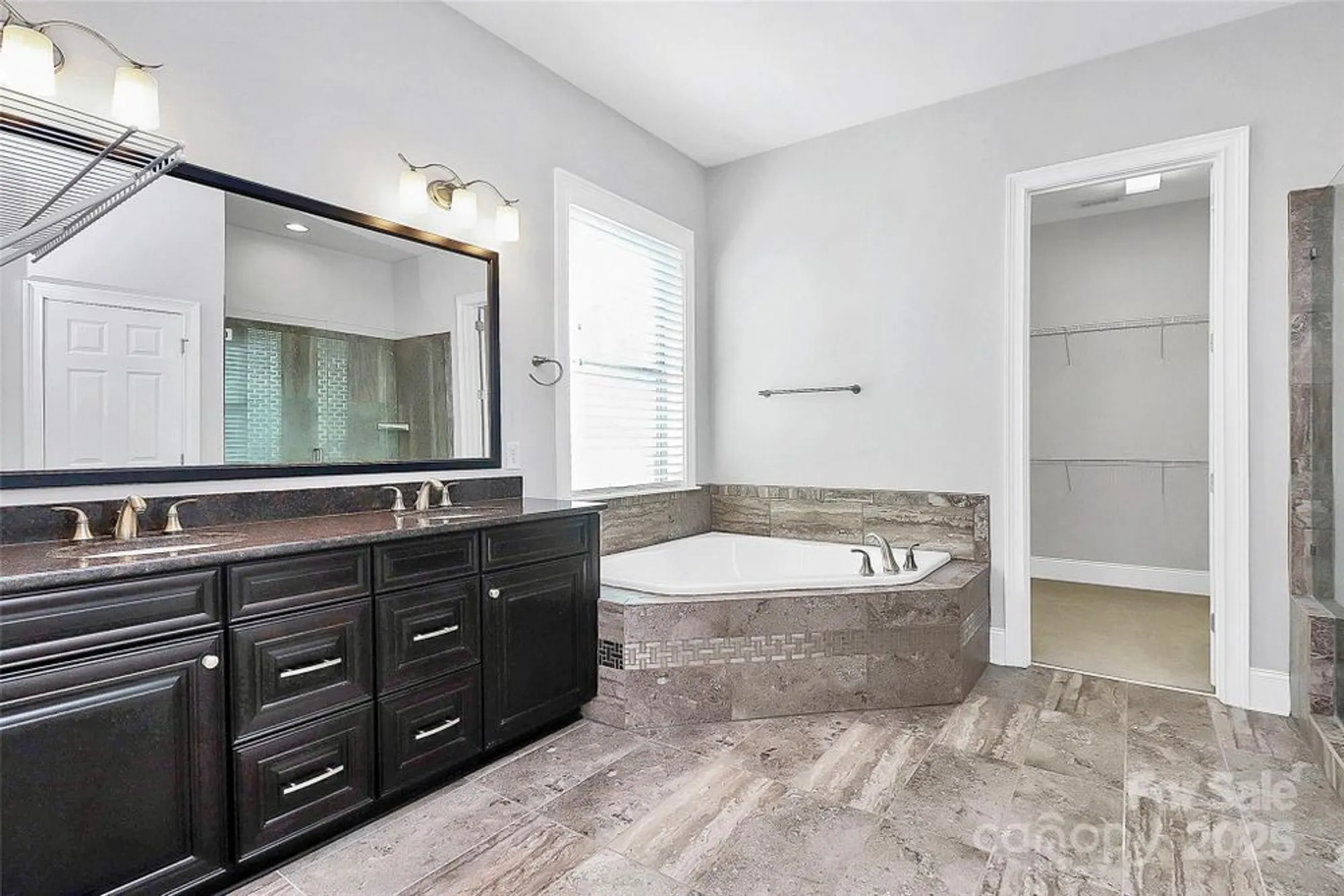 Property Slideshow image 30 of 46 | 14920 high bluff ct, Charlotte, NC, 28278