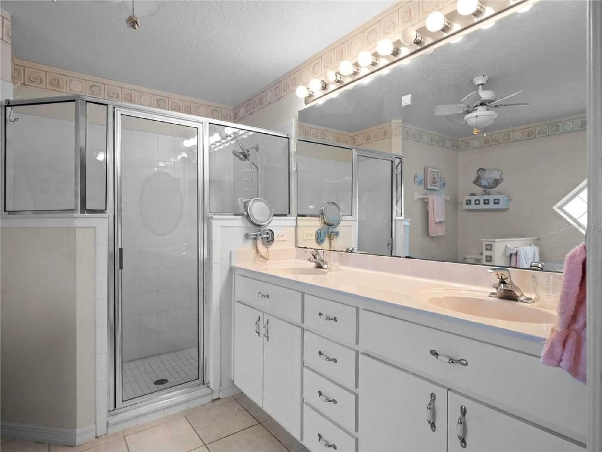 Property Slideshow image 18 of 63 | 21122 lionheart dr, Leesburg, FL, 34748