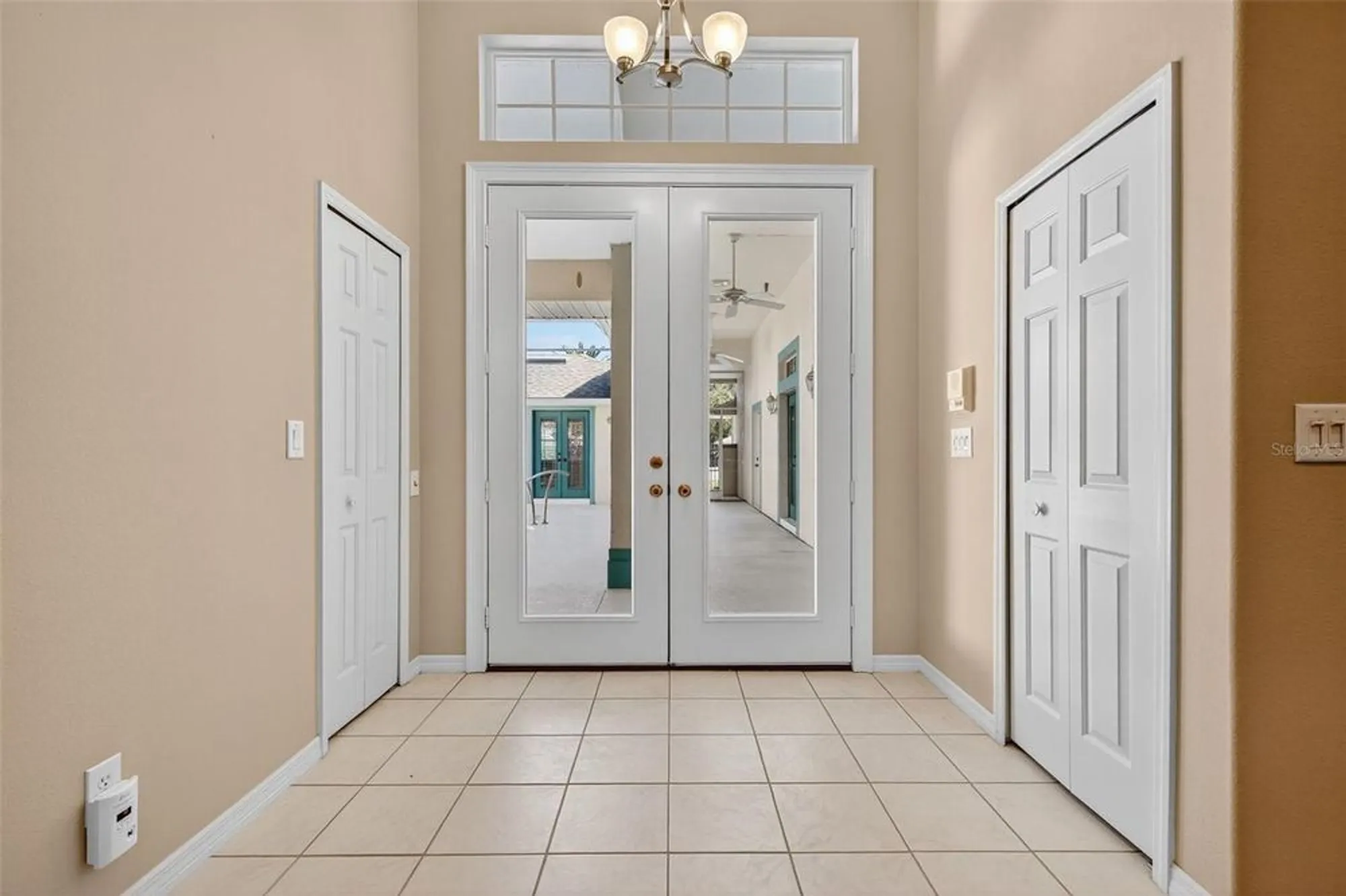 Property Slideshow image 8 of 66 | 21607 regency park ln, Leesburg, FL, 34748